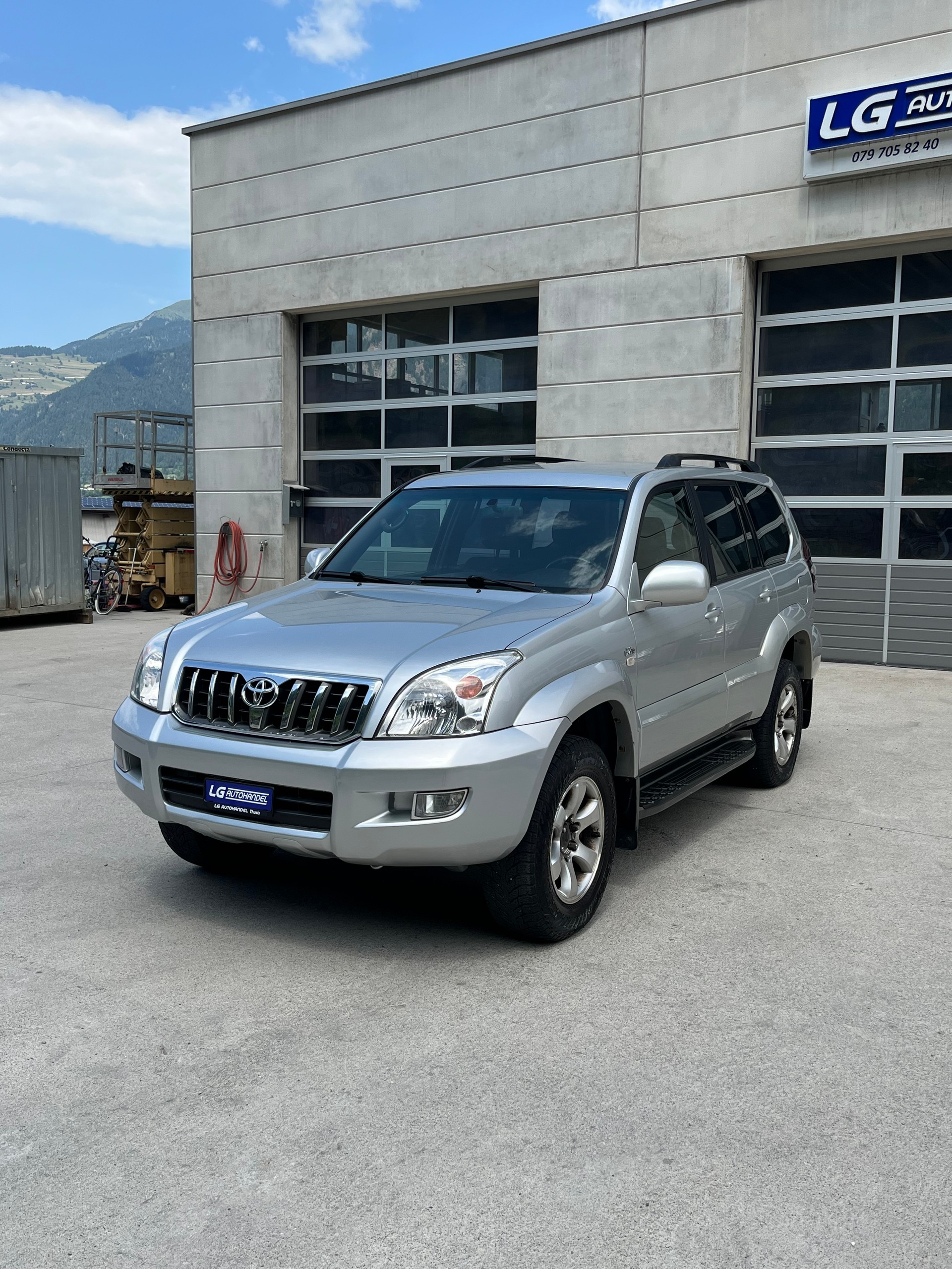 TOYOTA Land Cruiser 3.0 TD Linea Sol Executive-image-1