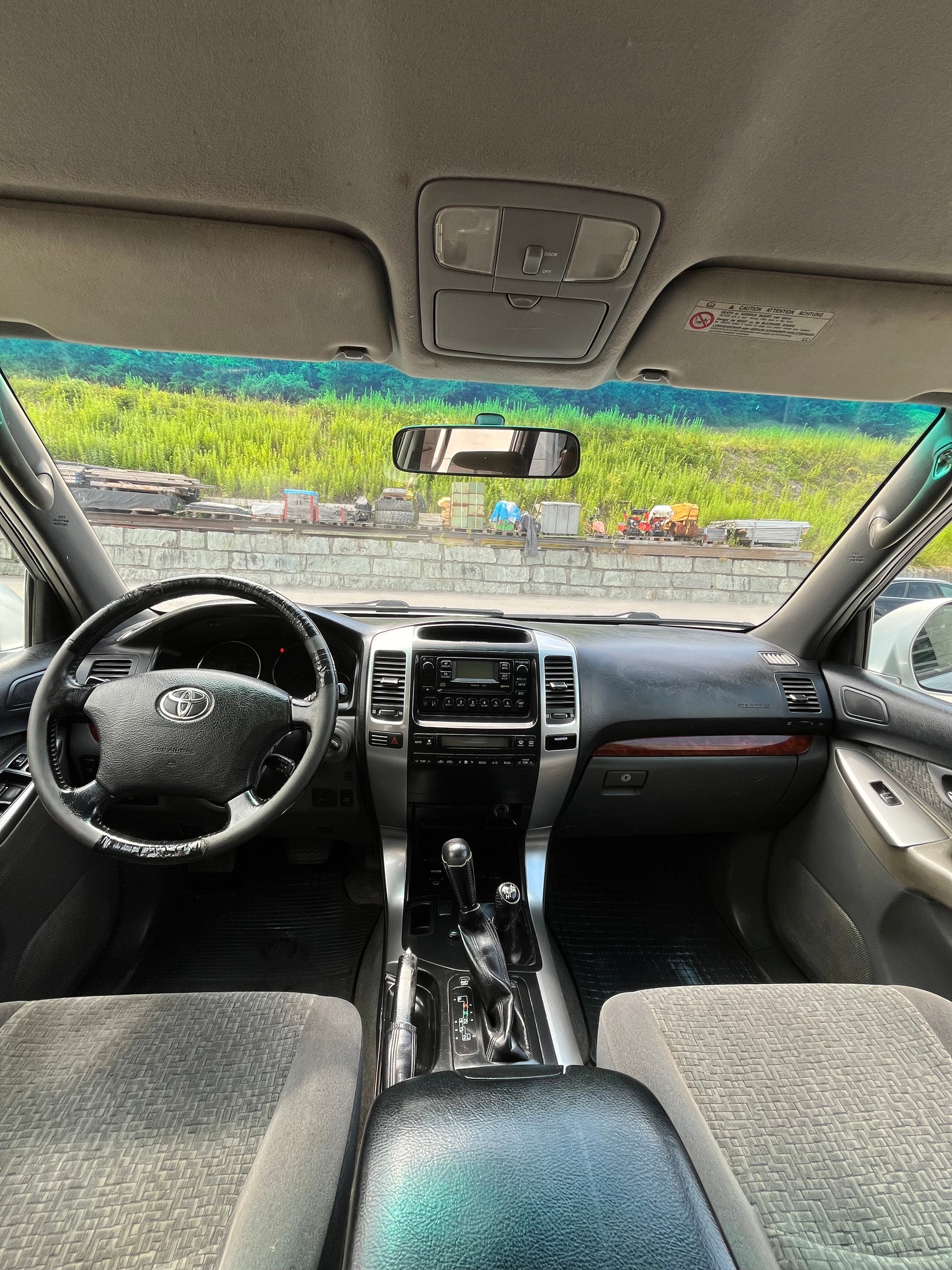 TOYOTA Land Cruiser 3.0 TD Linea Sol Executive-image-12