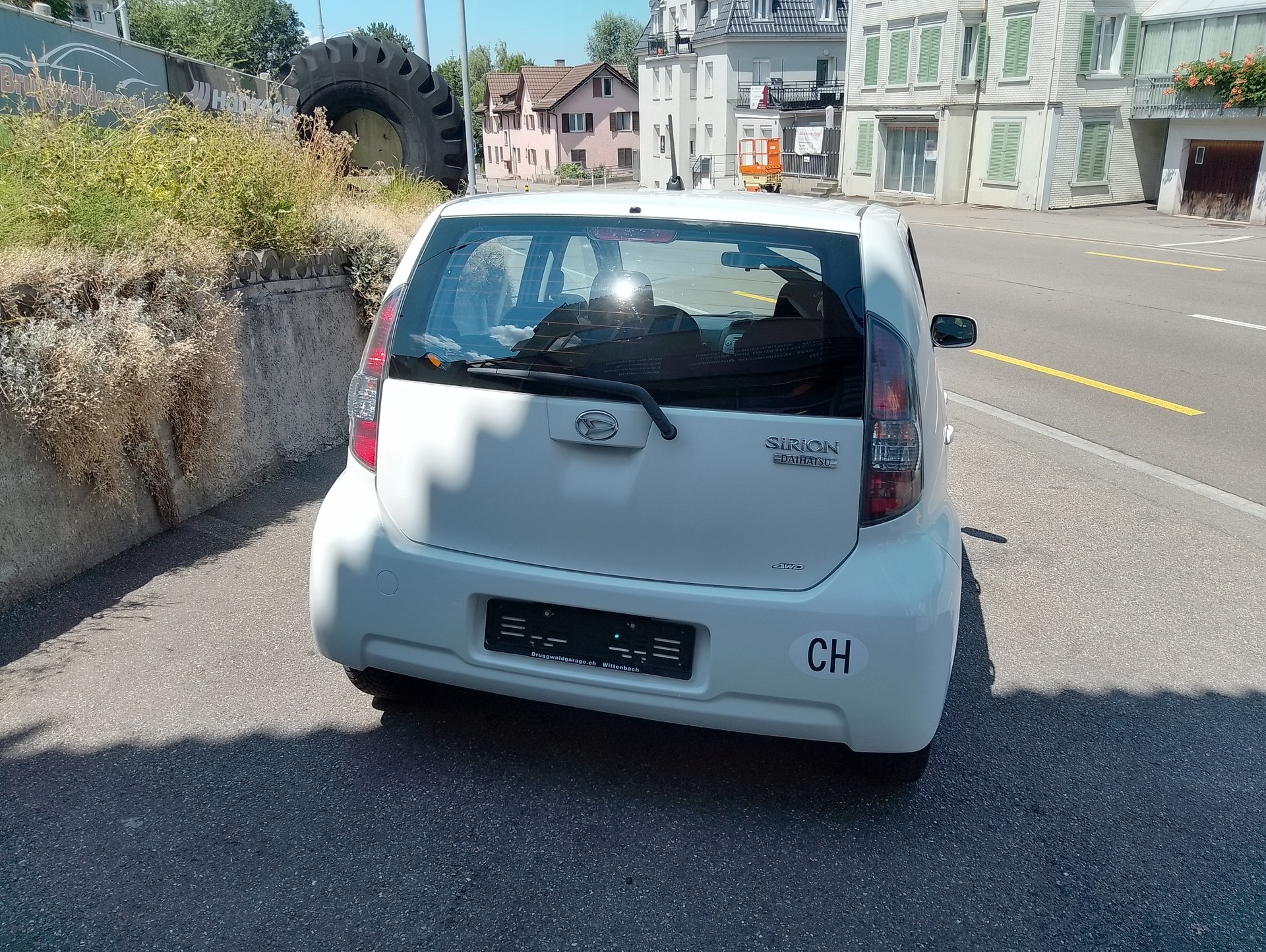DAIHATSU Sirion 1.3 eco-4WD-image-9