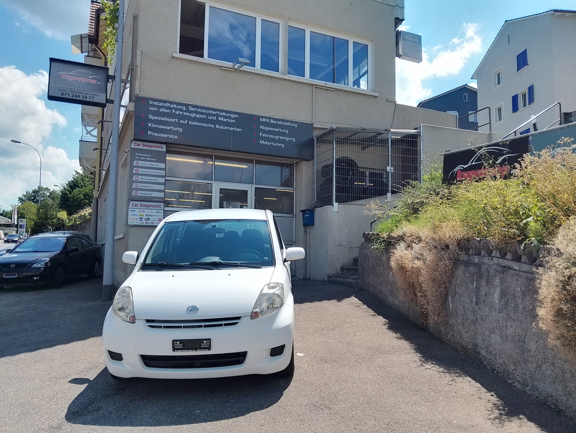 DAIHATSU Sirion 1.3 eco-4WD-image-0