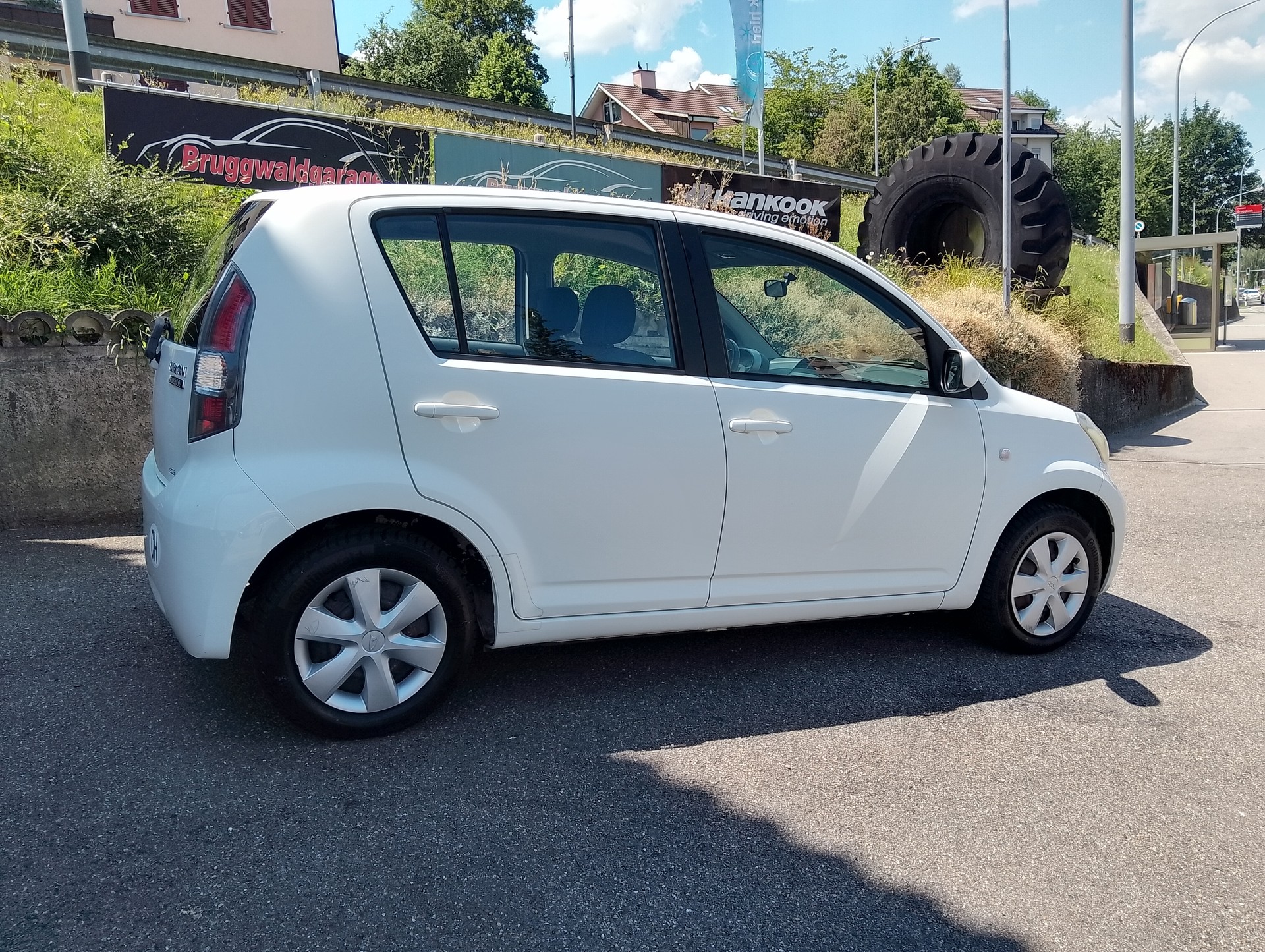 DAIHATSU Sirion 1.3 eco-4WD-image-7