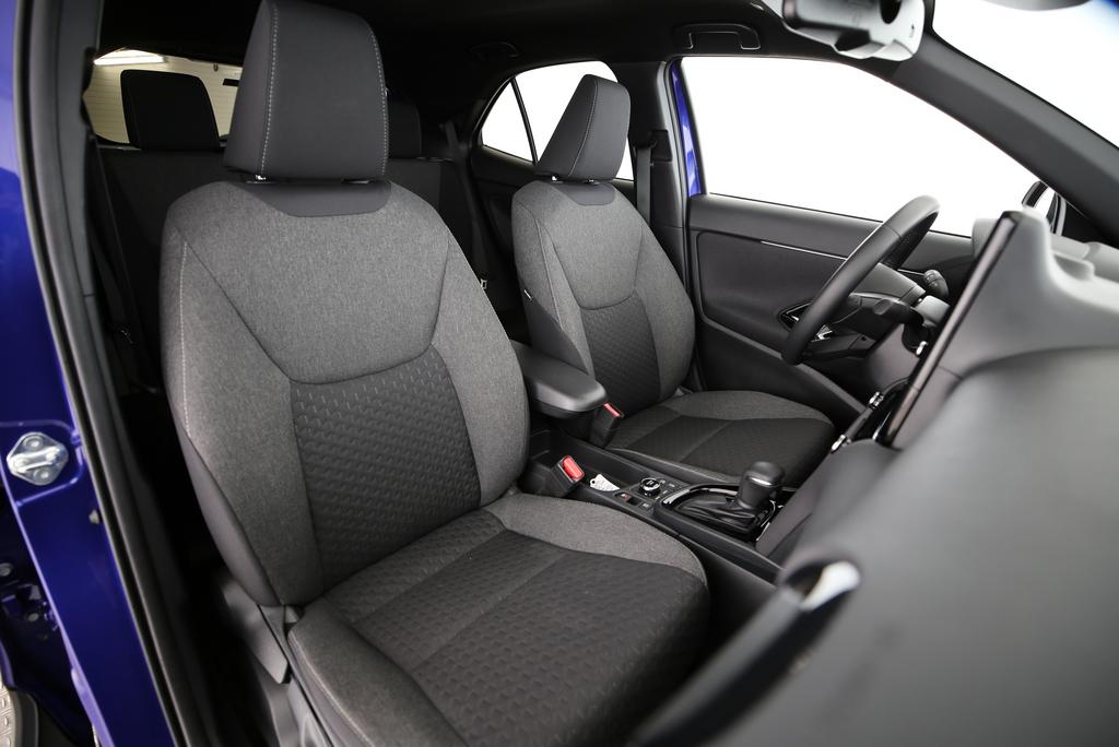 TOYOTA Yaris Cross 1.5 VVT-i HSD Trend AWD-i-image-10