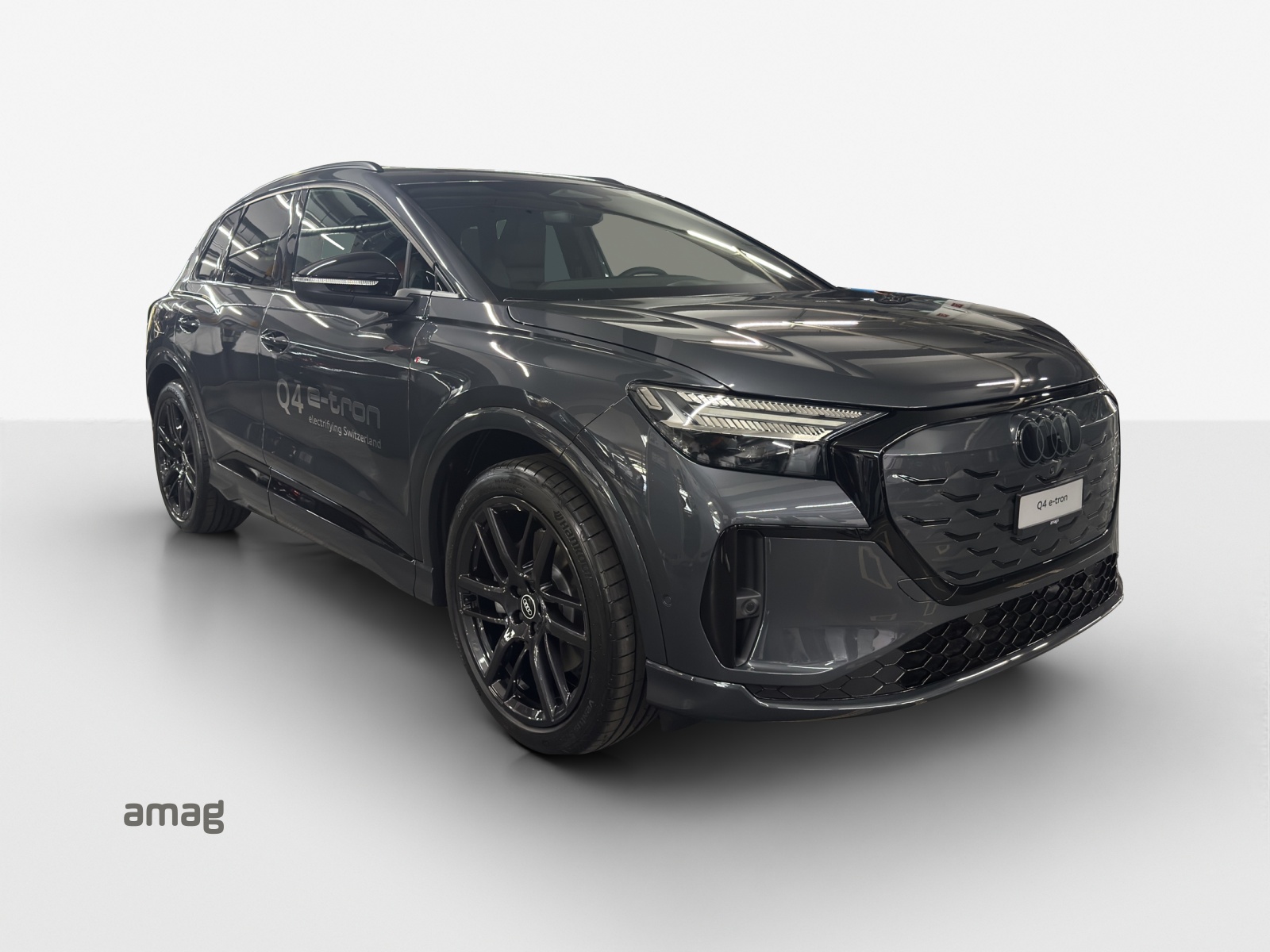 AUDI Q4 e-tron SUV quattro performance-image-5