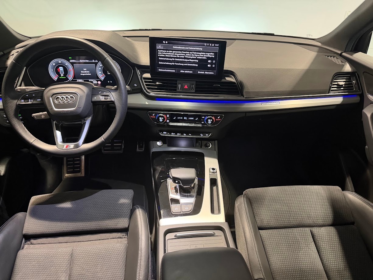 AUDI Q5 Sportback 40 TDI Blackedition quattro S-tronic-image-11