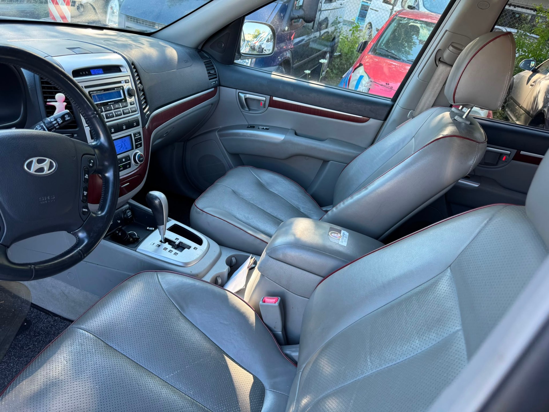 HYUNDAI Santa Fe 2.7 V6 Premium 4WD-image-7