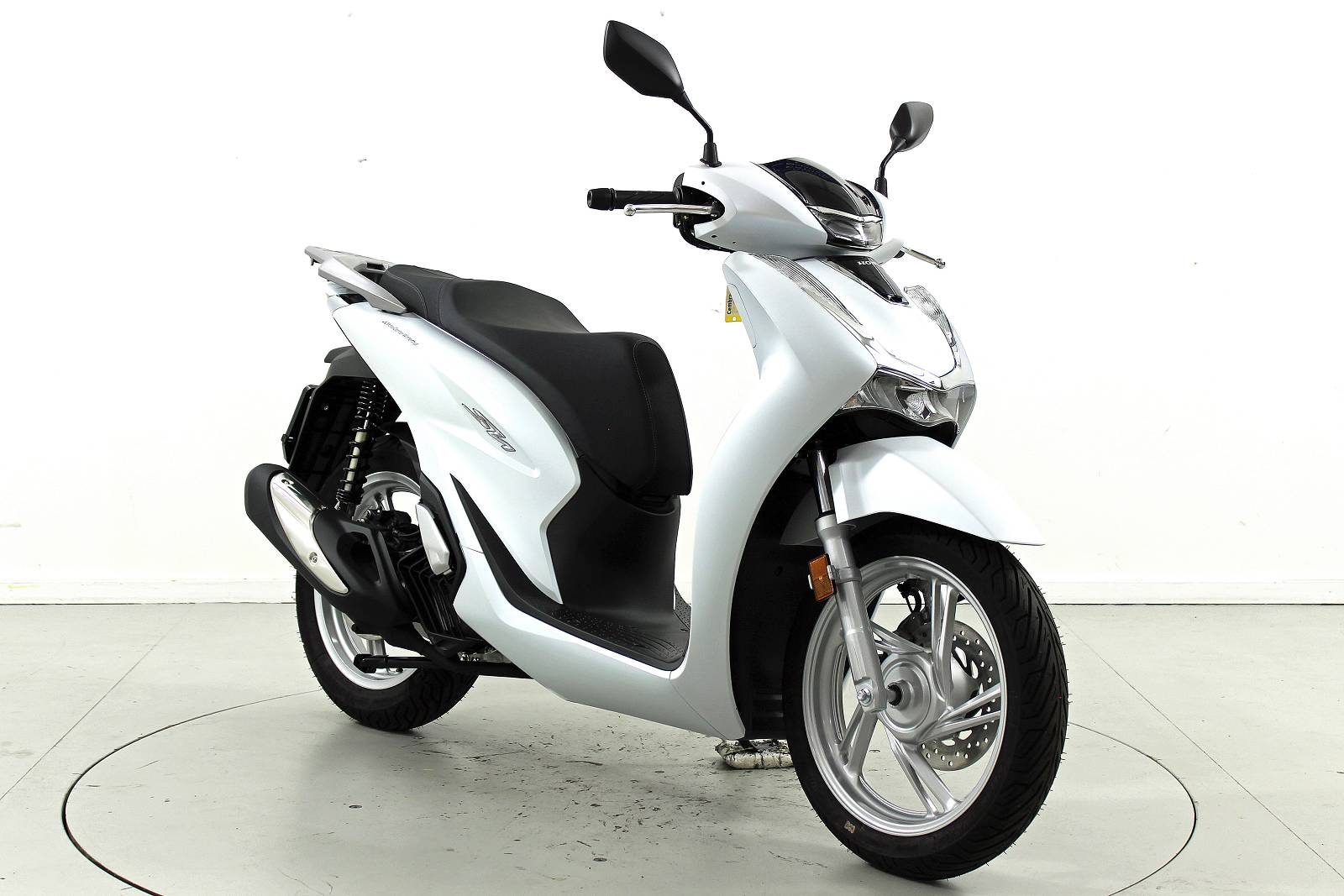 HONDA SH 125 ABS-showroom-element-1