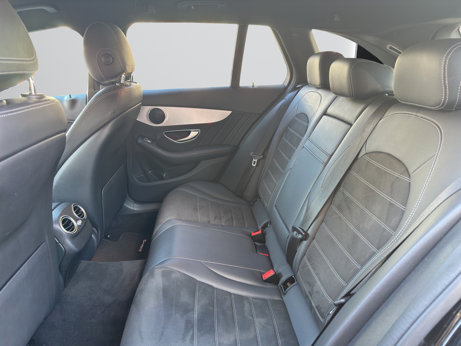 MERCEDES-BENZ C 200 Swiss Star AMG L.4M-image-10