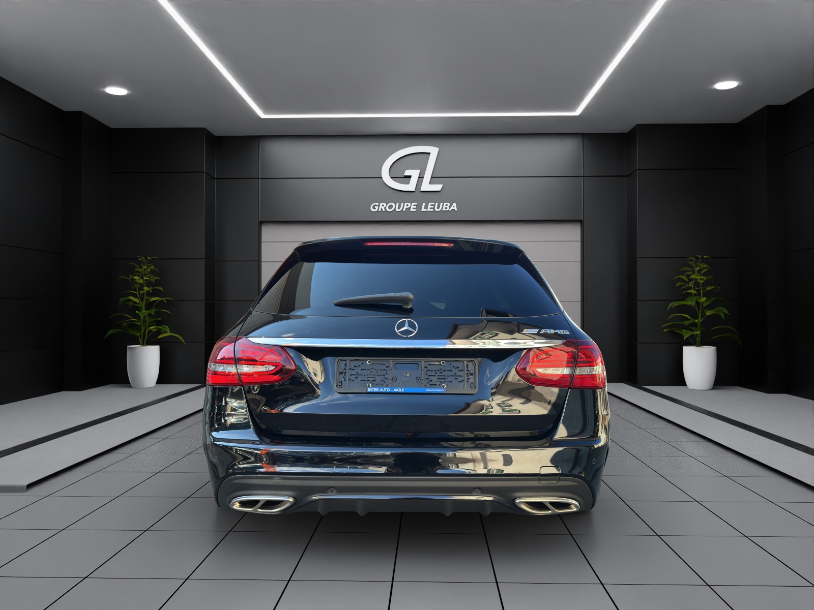 MERCEDES-BENZ C 200 Swiss Star AMG L.4M-showroom-element-3