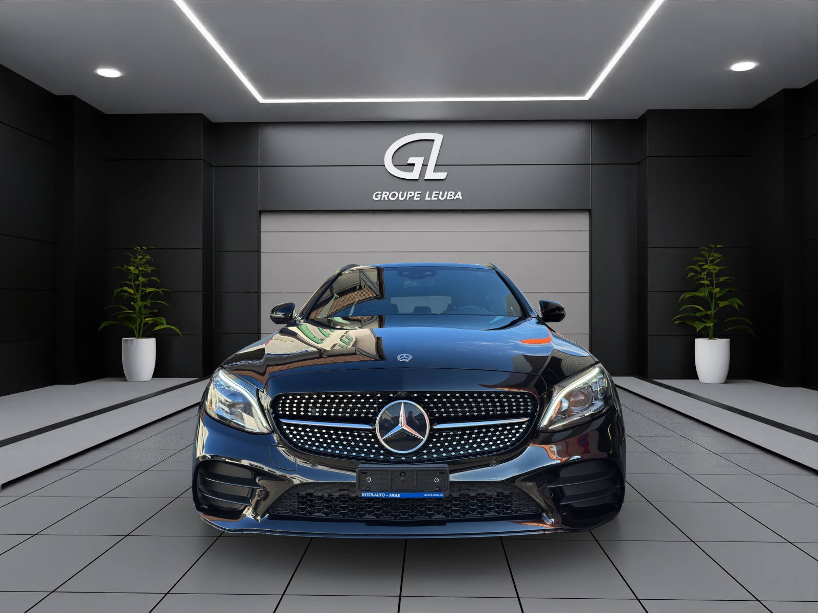 MERCEDES-BENZ C 200 Swiss Star AMG L.4M