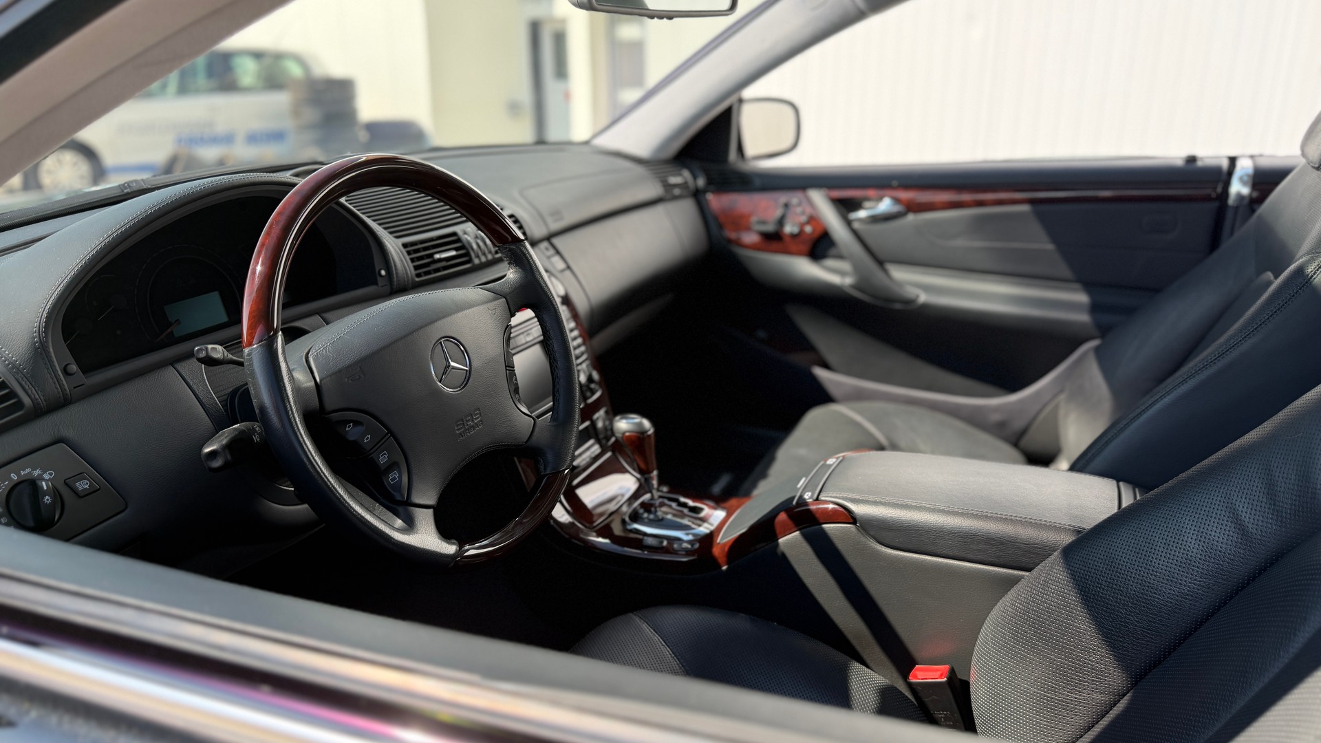 MERCEDES-BENZ CL 500 Automatic-image-12