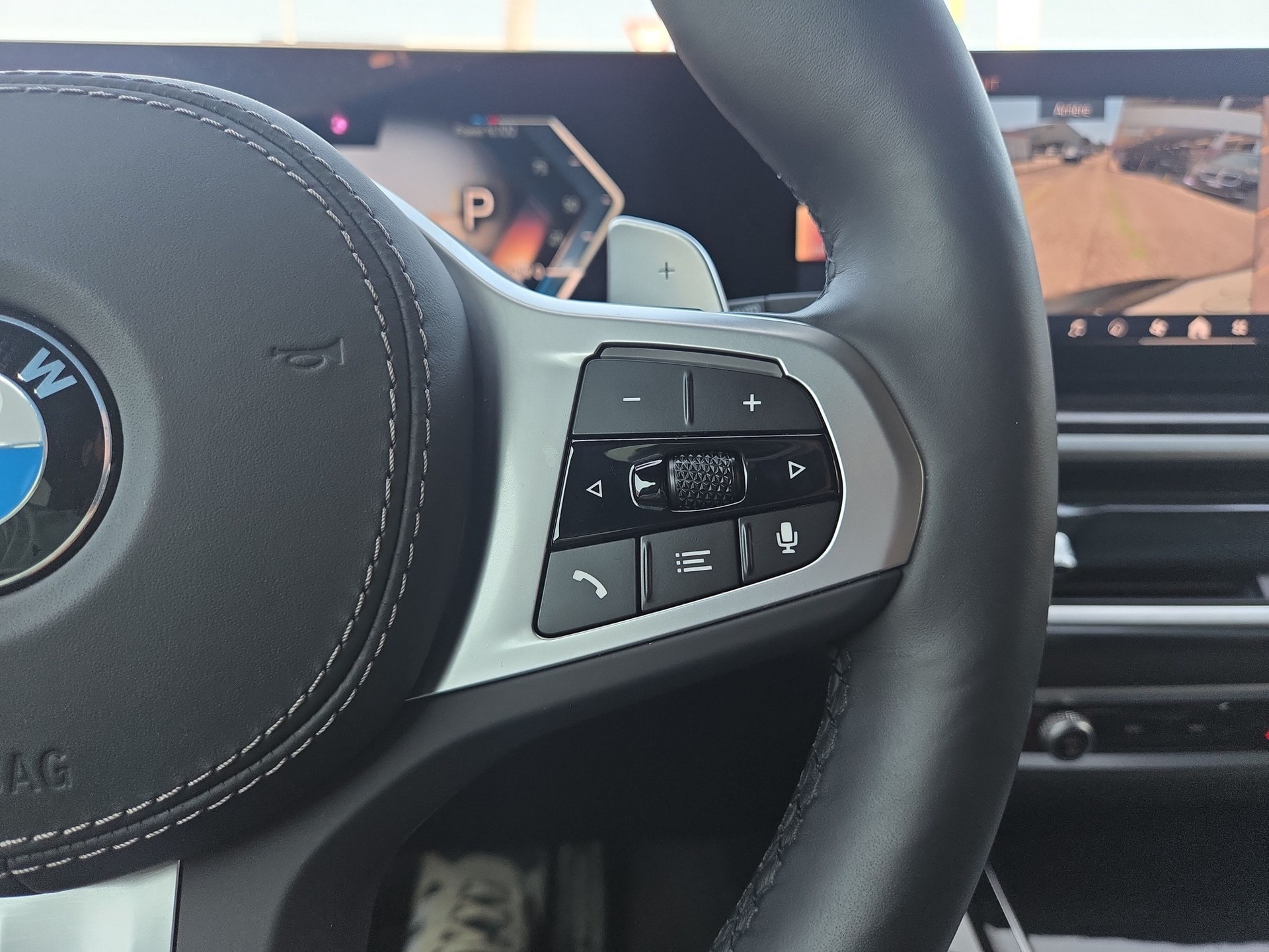 BMW X5 xDrive 48V 30d M Sport Steptronic-image-15