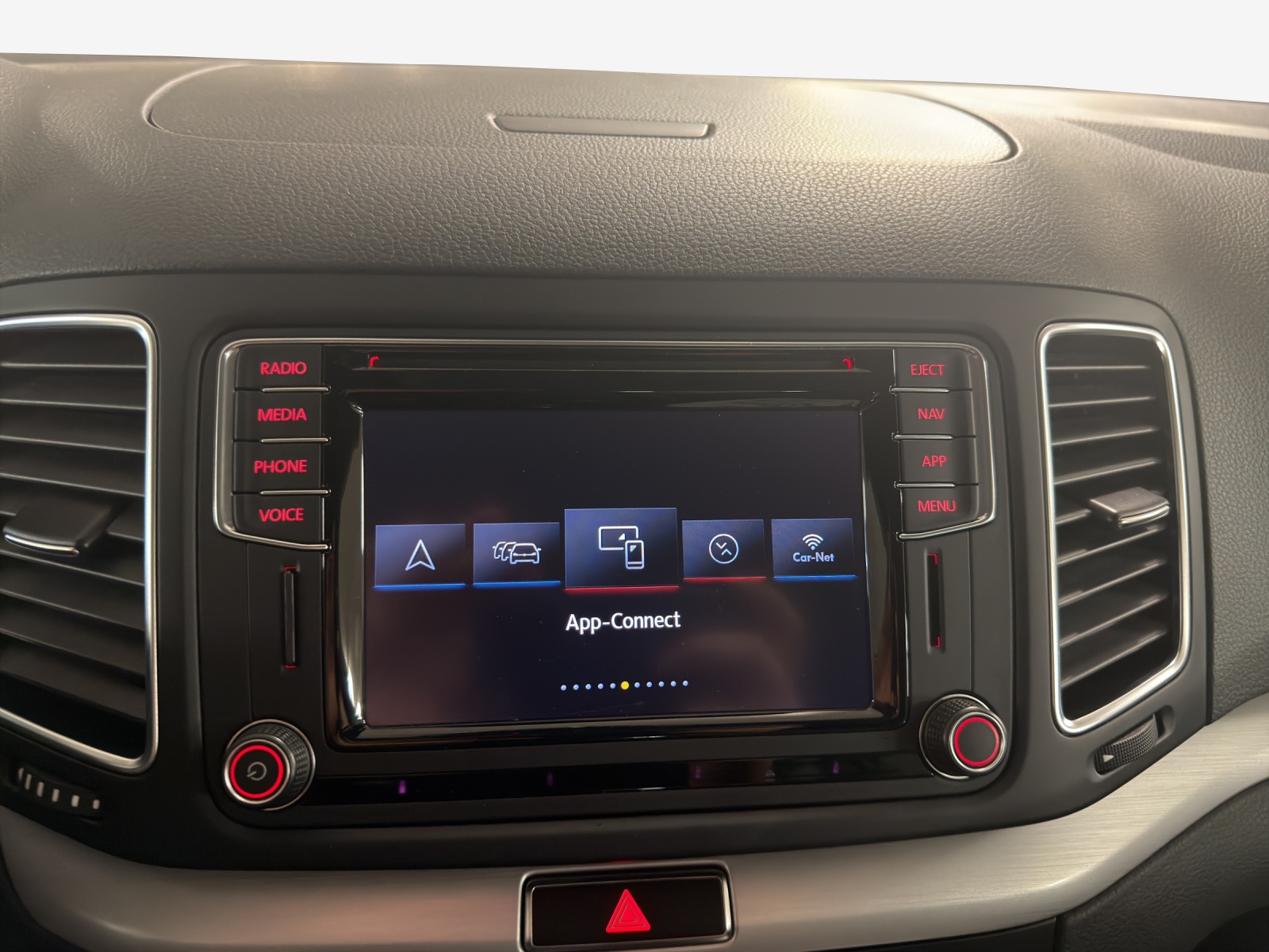 VW Sharan 2.0 TDI BMT Comfortline 4Motion DSG-image-15