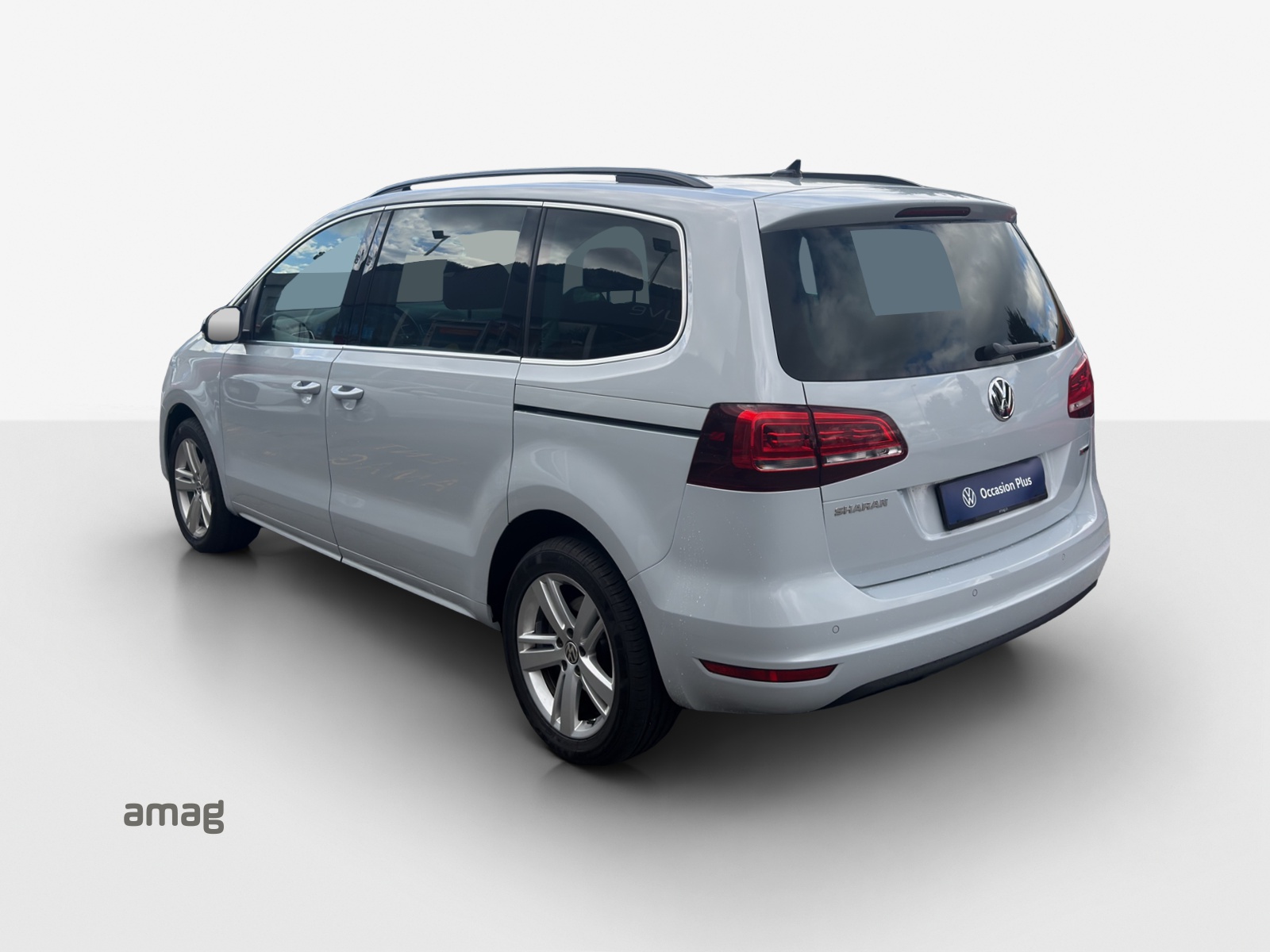 VW Sharan 2.0 TDI BMT Comfortline 4Motion DSG-image-2