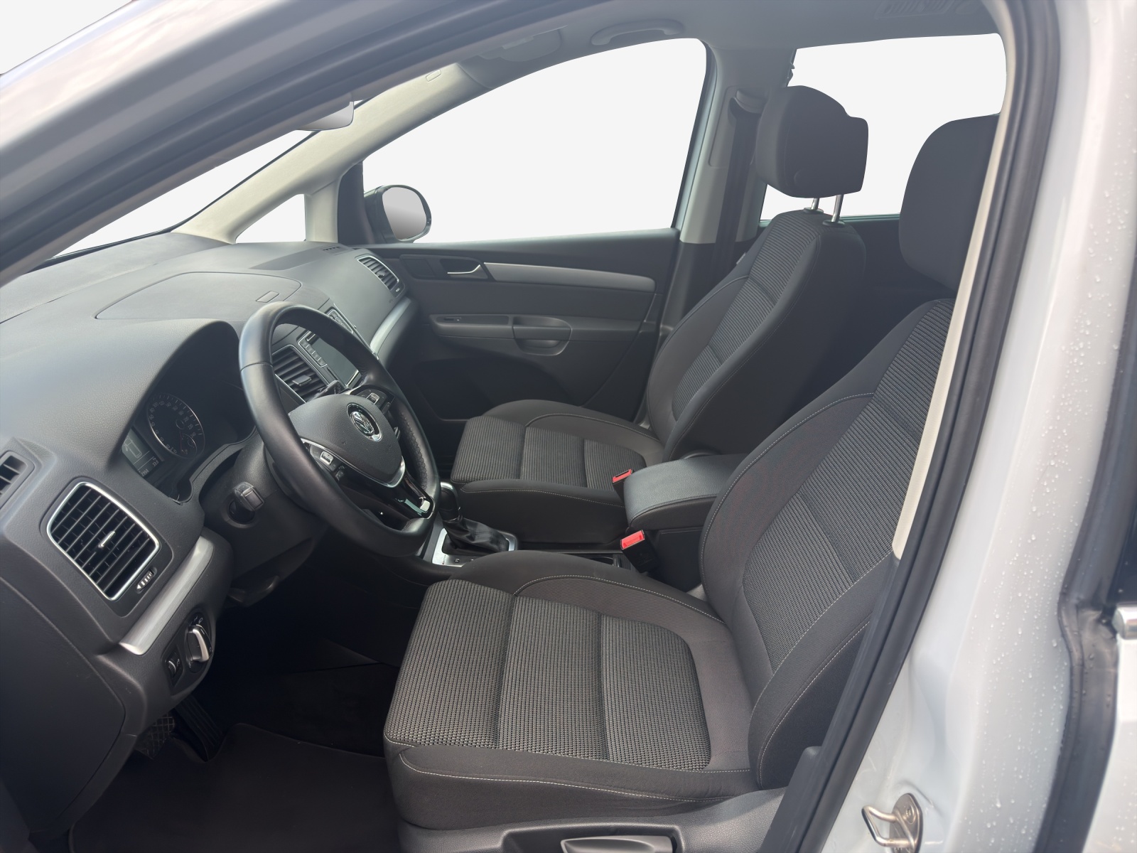VW Sharan 2.0 TDI BMT Comfortline 4Motion DSG-image-7