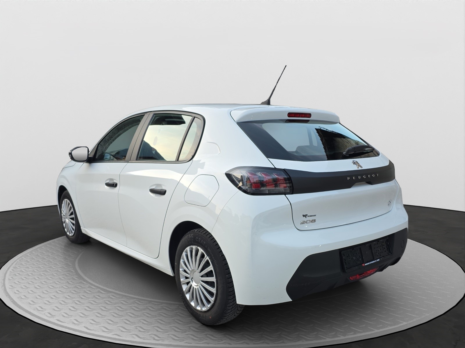 PEUGEOT 208 1.2 PureTech Active-image-6