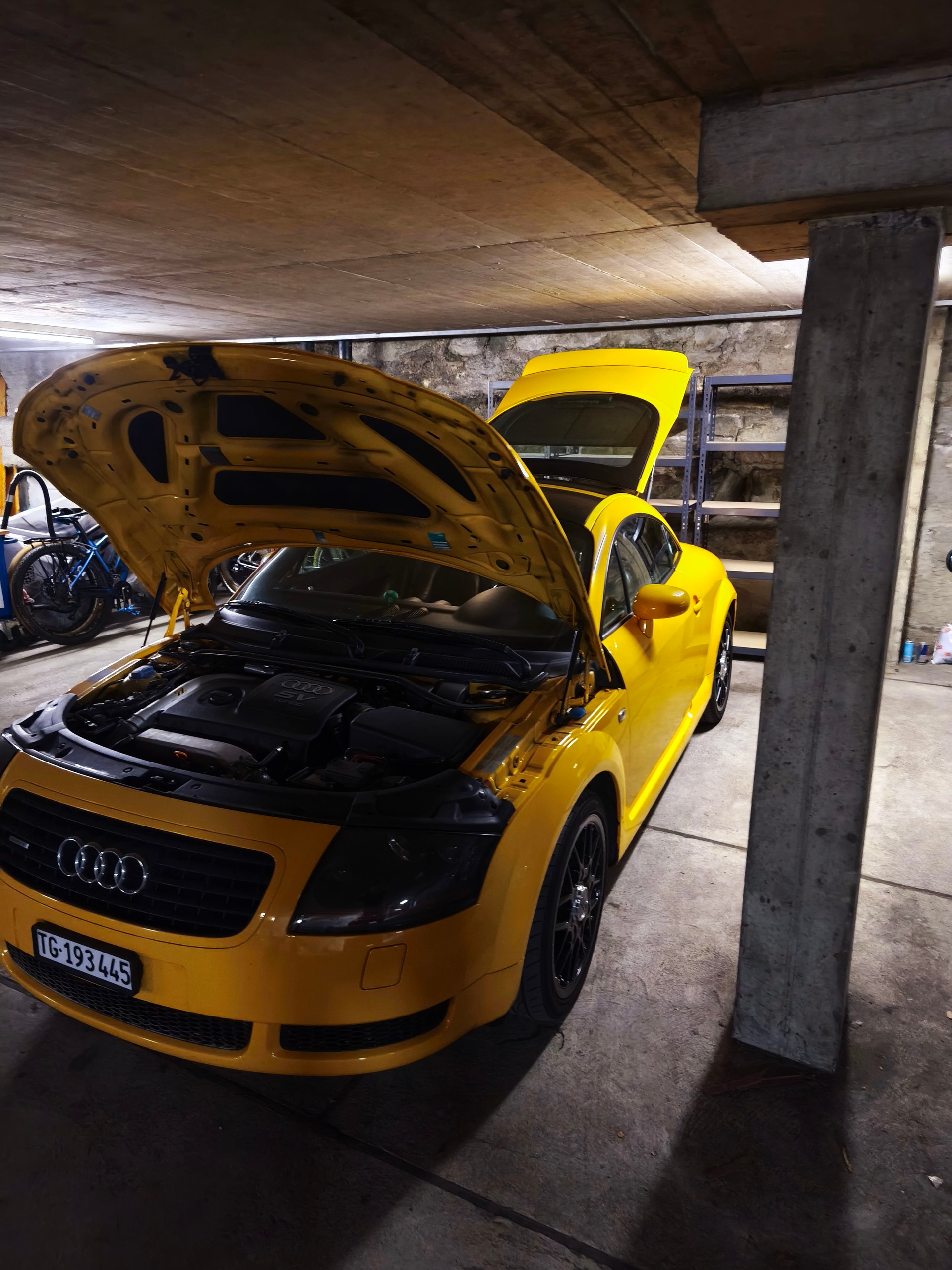 AUDI 1.8 20V Tbo 225 Lim.300 quat.-image-1