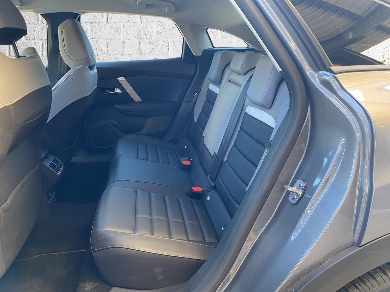 CITROEN C4 1.2 Hybrid Max-image-9