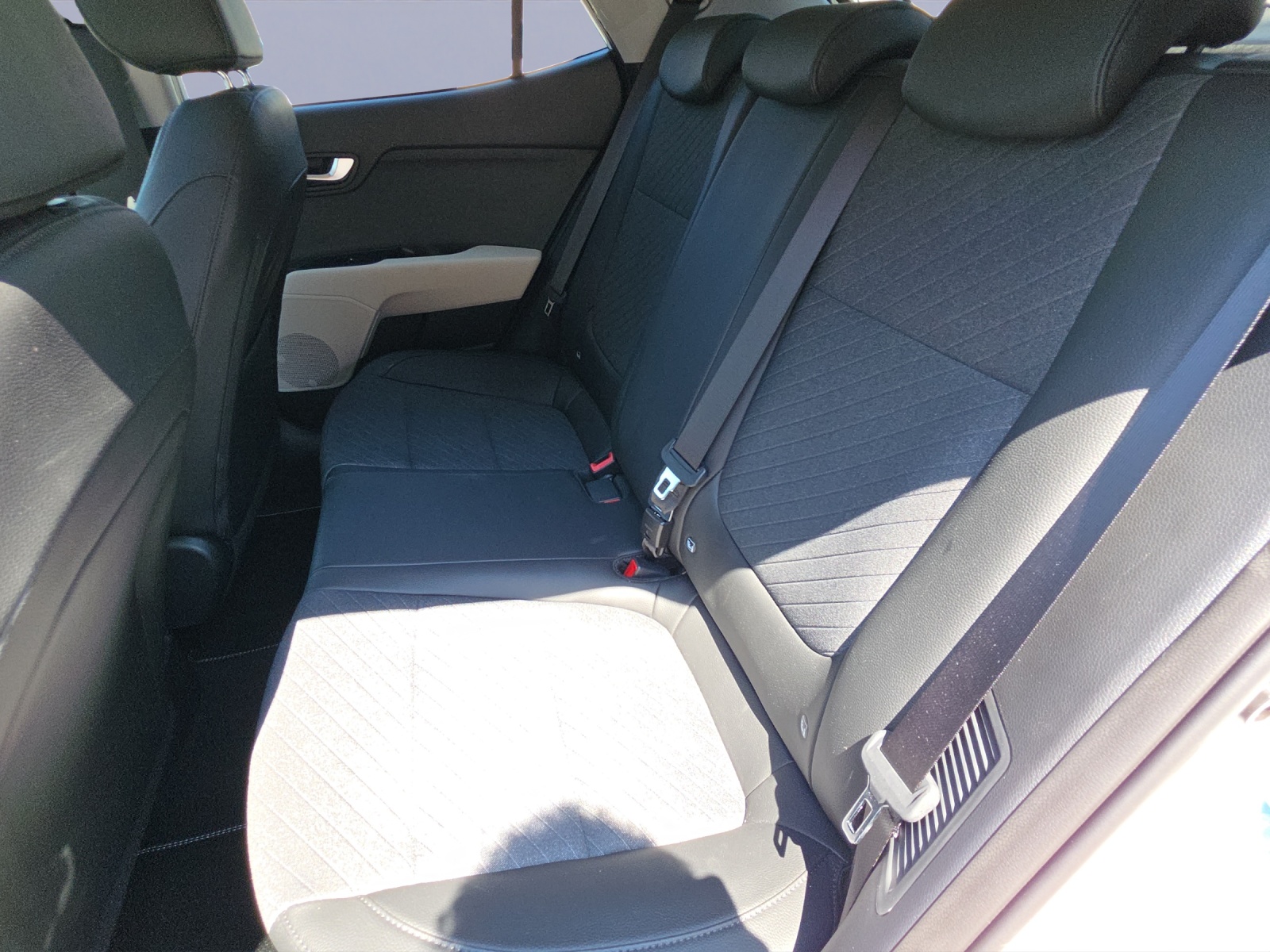 KIA Stonic 1.0 T-GDi GT-Line-image-9