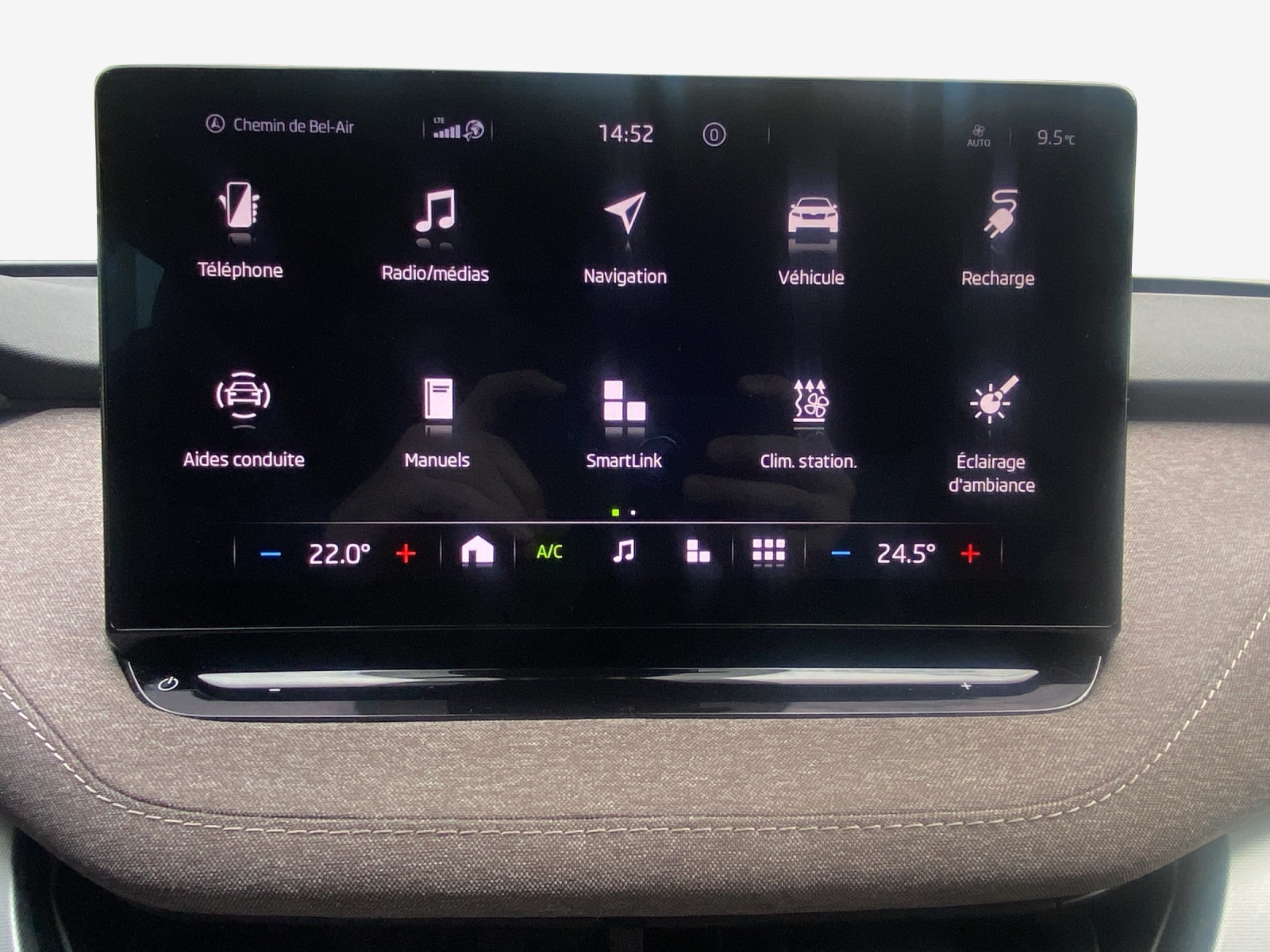 SKODA Enyaq iV 80-image-15
