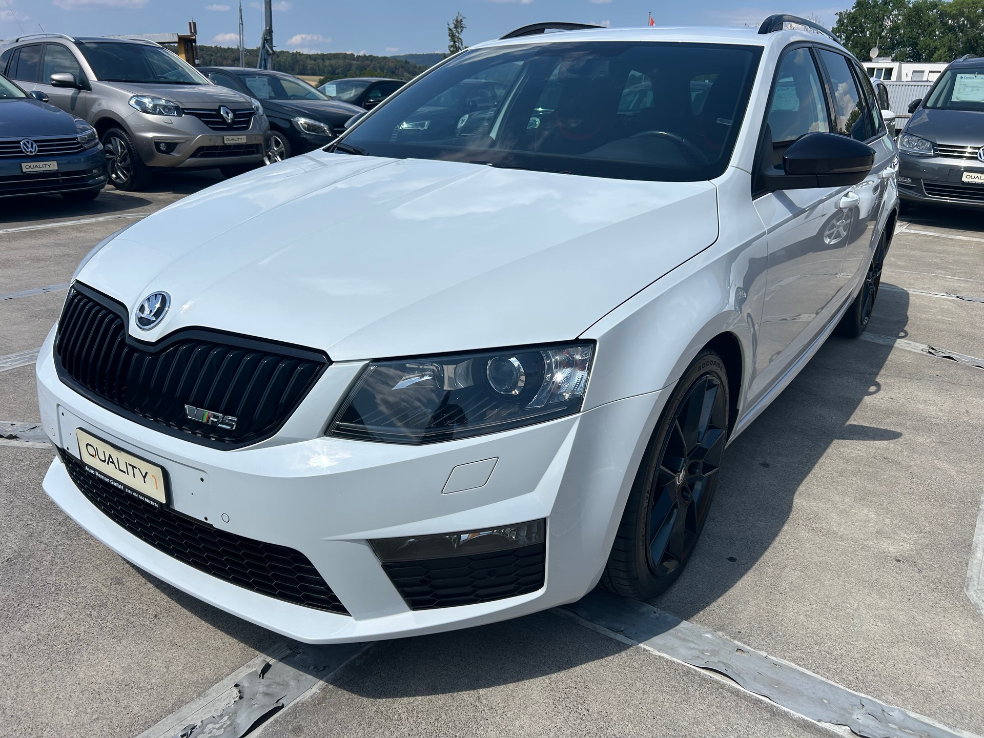 SKODA Octavia Combi 2.0 TSI RS DSG-image-0