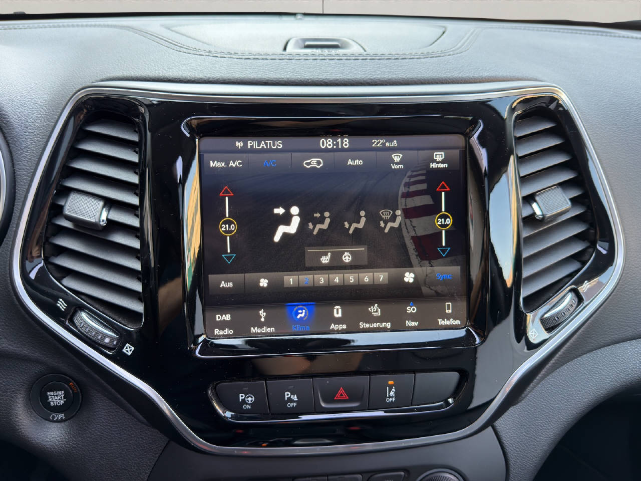 JEEP Cherokee 2.2 D 195 Limited AWD-image-15