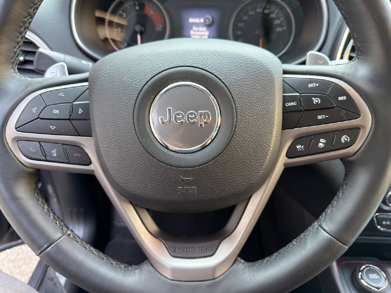 JEEP Cherokee 2.2 D 195 Limited AWD-image-12