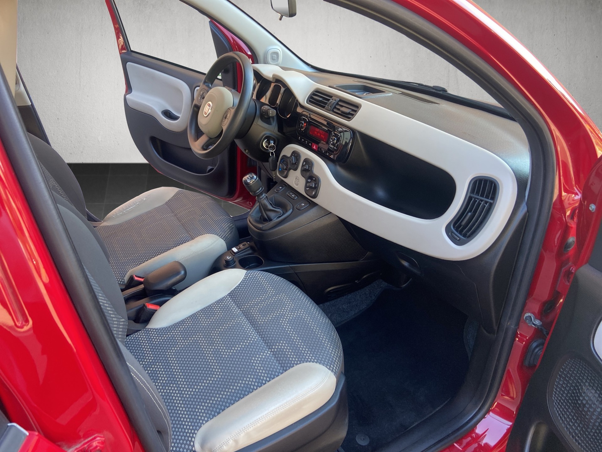 FIAT Panda 0.9 Twinair Turbo Climbing 4x4-image-9