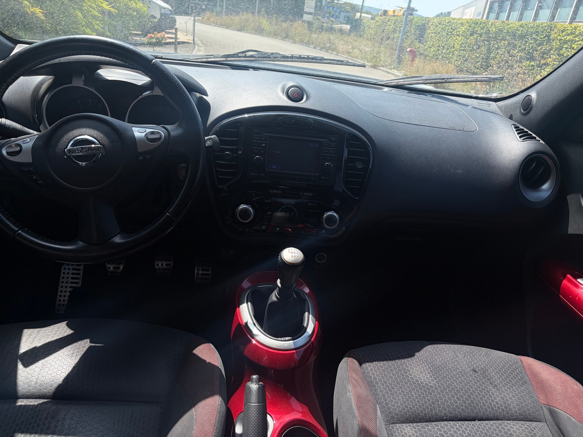 NISSAN Juke 1.6 DIG-T acenta-image-5