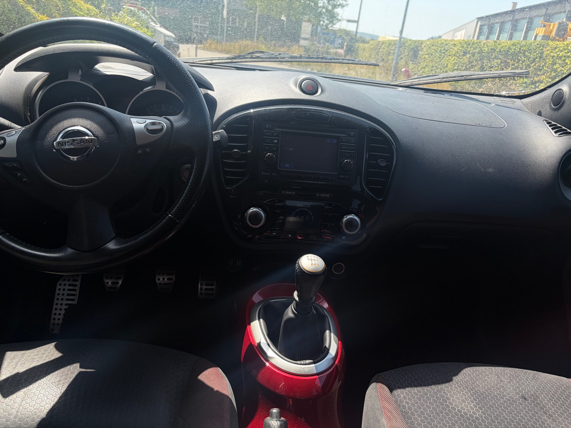 NISSAN Juke 1.6 DIG-T acenta-image-6