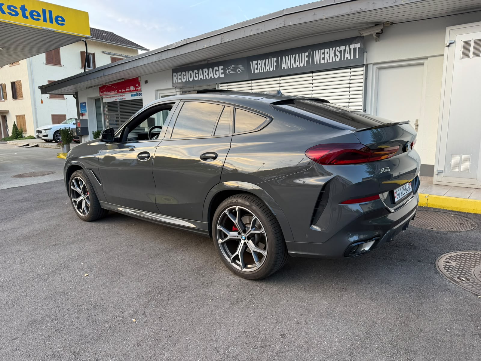 BMW X6 xDrive 48V 30d M Sport Pro Steptronic-image-2