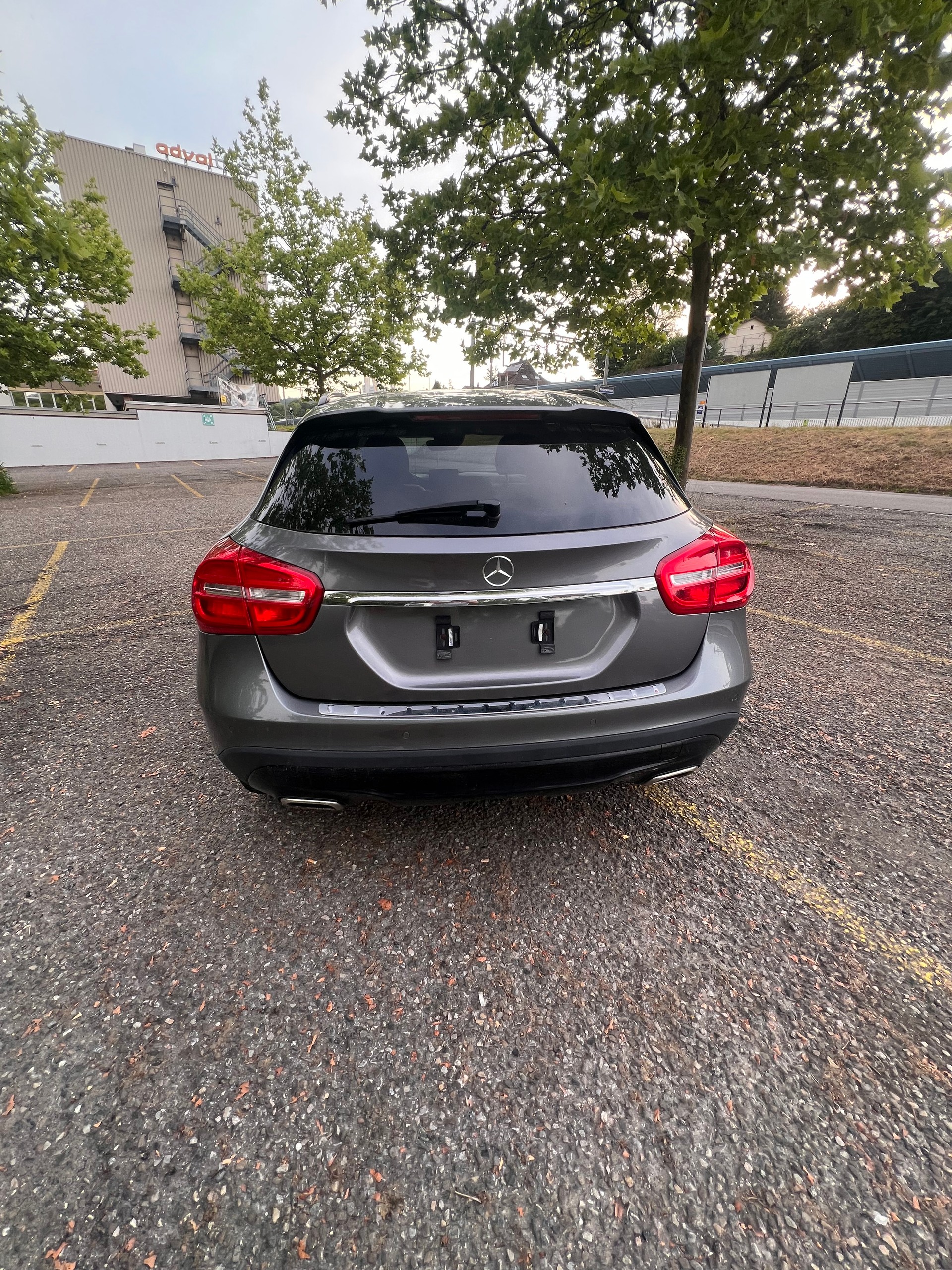 MERCEDES-BENZ GLA 200 CDI AMG Line 4Matic 7G-DCT-image-3