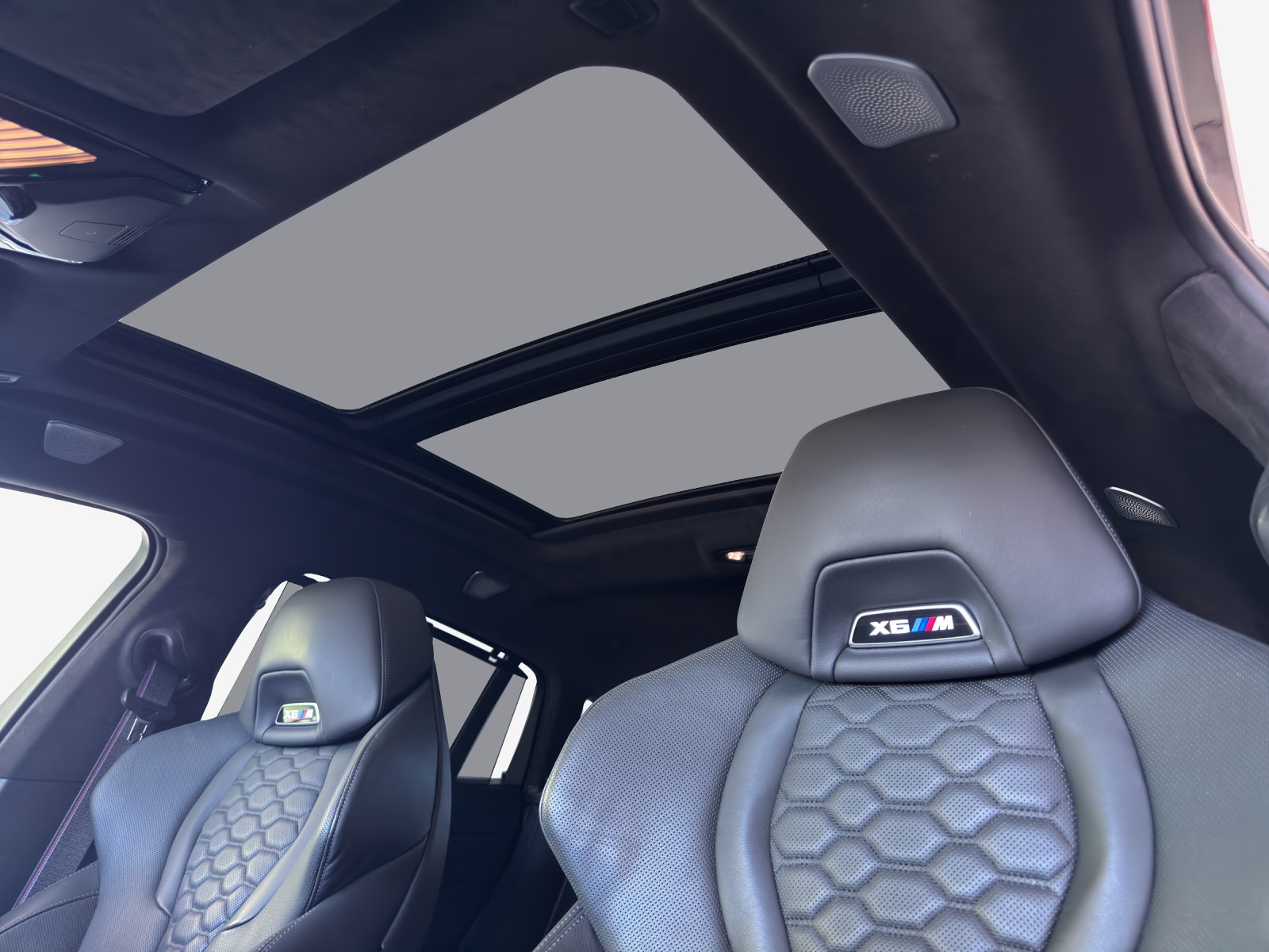 BMW X6M Steptronic M Competition-image-13