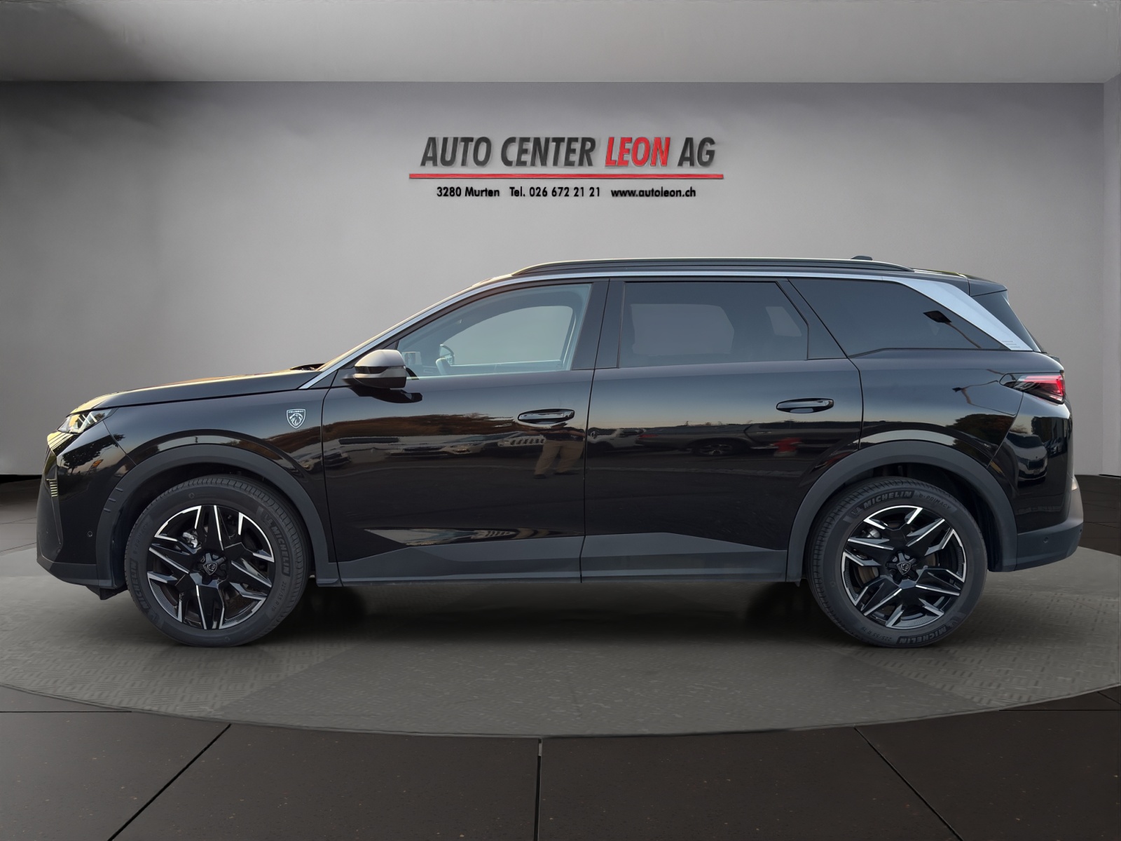 PEUGEOT 5008 145 Hybrid e-DCS6 GT-showroom-element-2