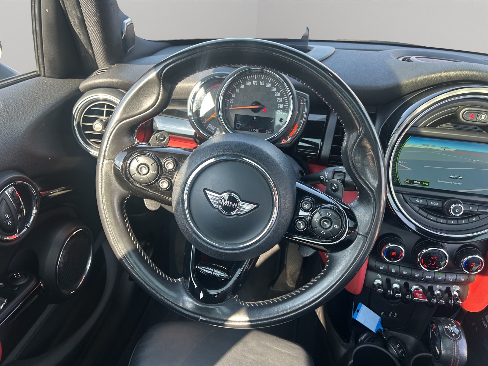 MINI Cooper S Steptronic-image-14
