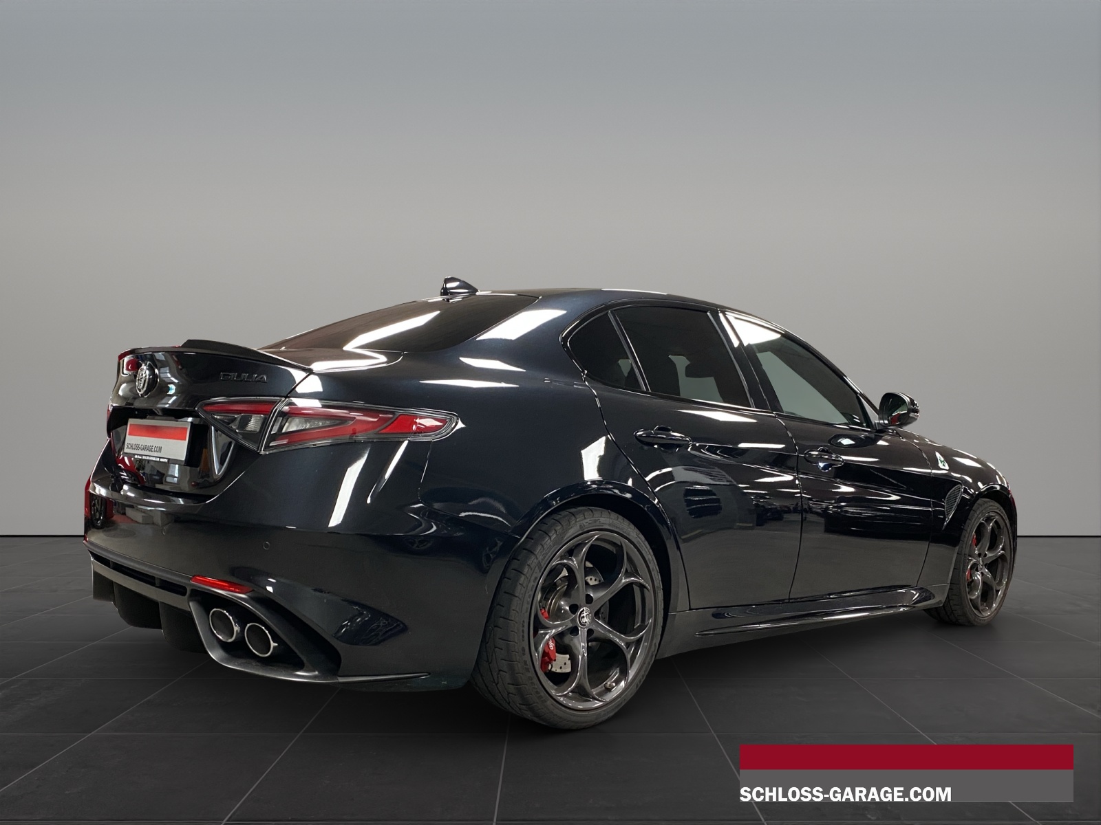 ALFA ROMEO Giulia 2.9 V6 510 AT Quadr-image-5
