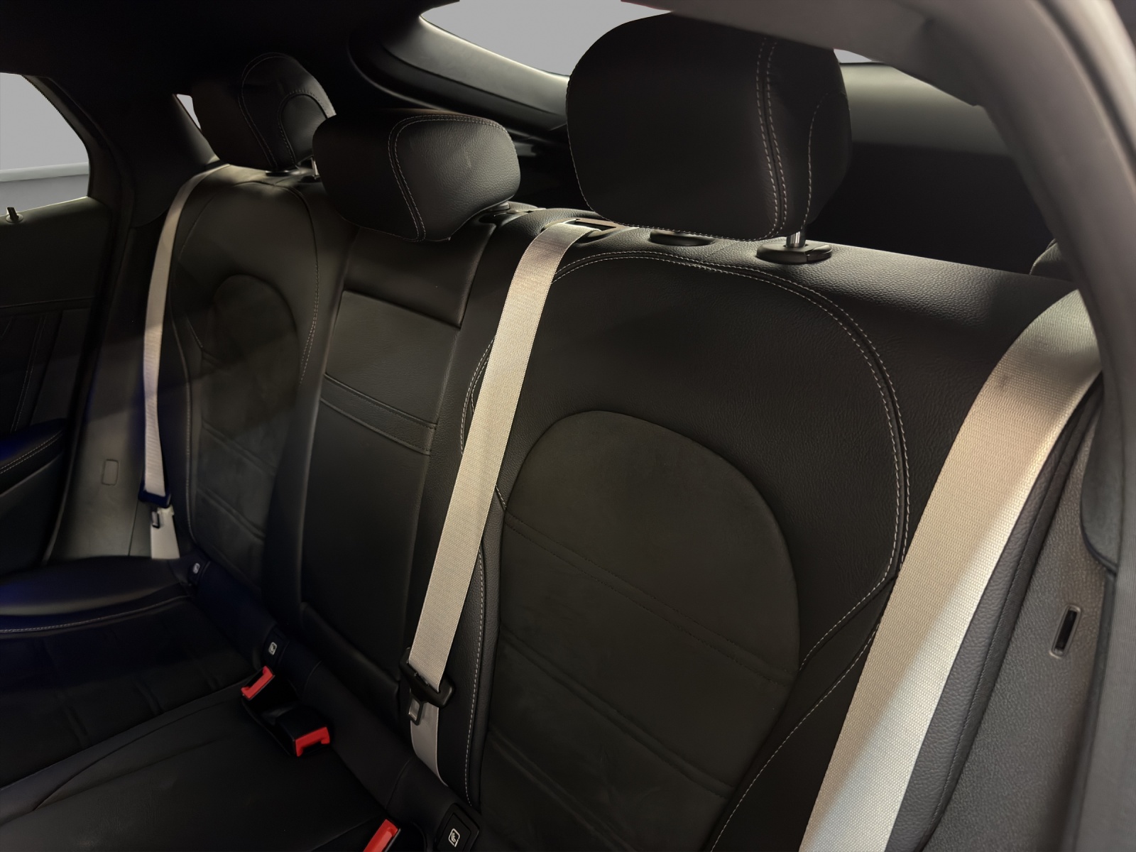 MERCEDES-BENZ GLC 63 S 4M - AMG - Coupé / DISTRONIC / 360 Grad Kamera / AIRMATIC-image-13
