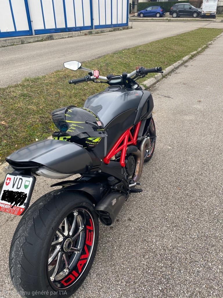 DUCATI Diavel 1200 Carbon