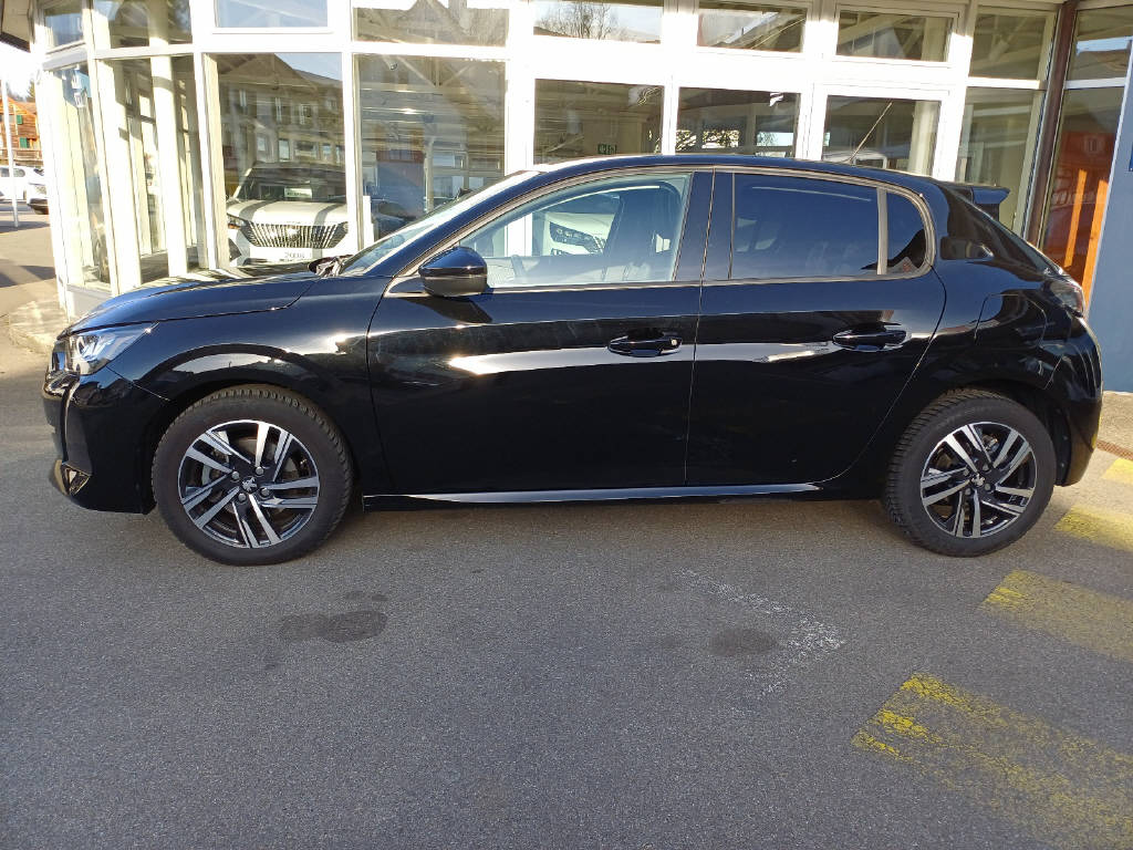 PEUGEOT 208 1.2 PureTech 100 Allure-image-0