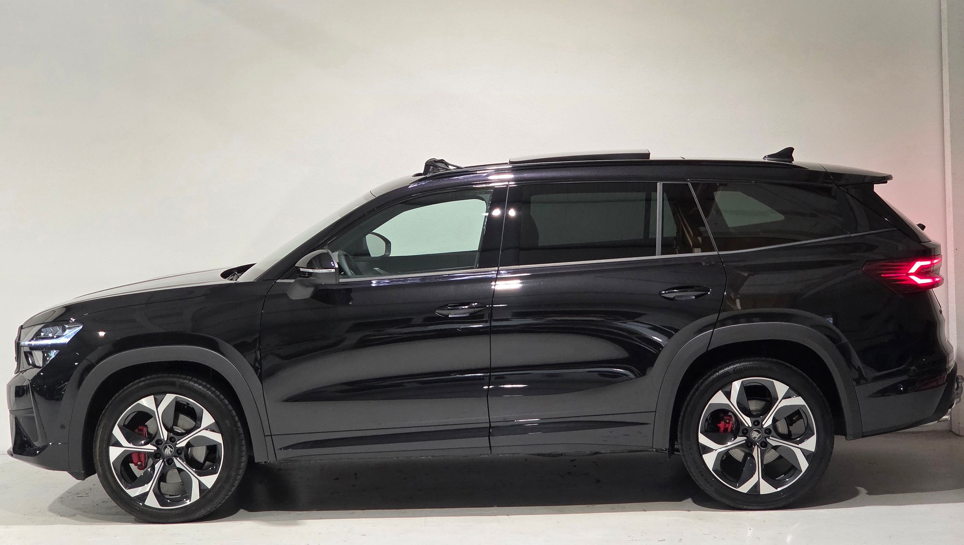 SKODA Kodiaq 2.0 TSI RS 4x4-image-1