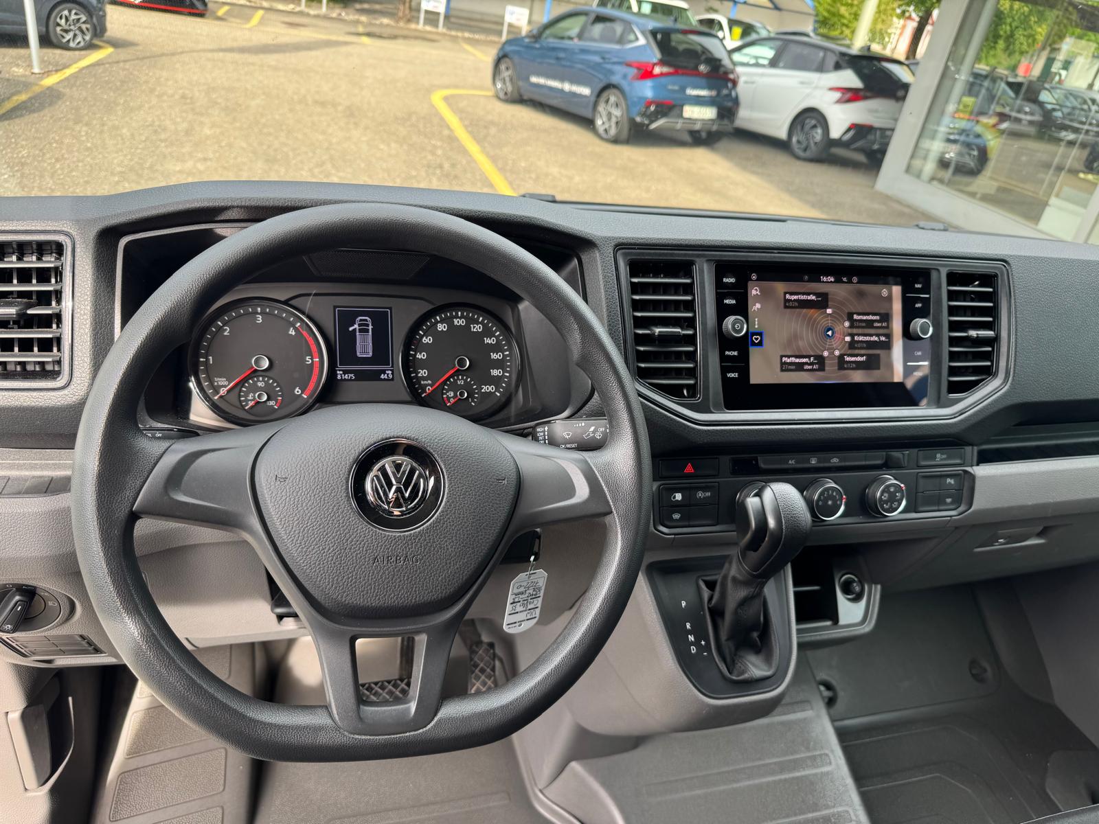 VW Crafter 35 2.0 TDI L3 AT-image-2