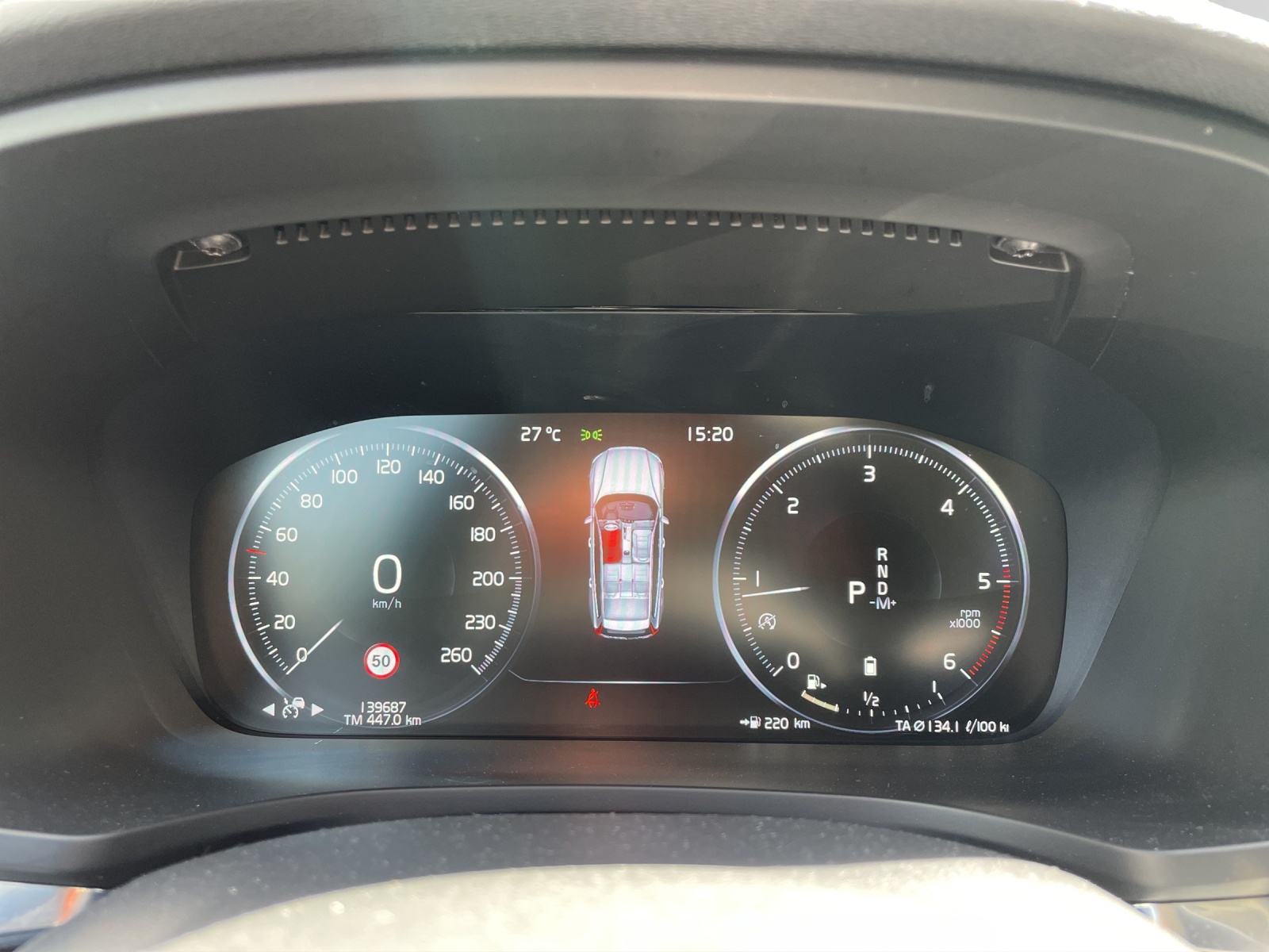 VOLVO V60 B4 Diesel Mild Hybrid Core Geartronic-image-19