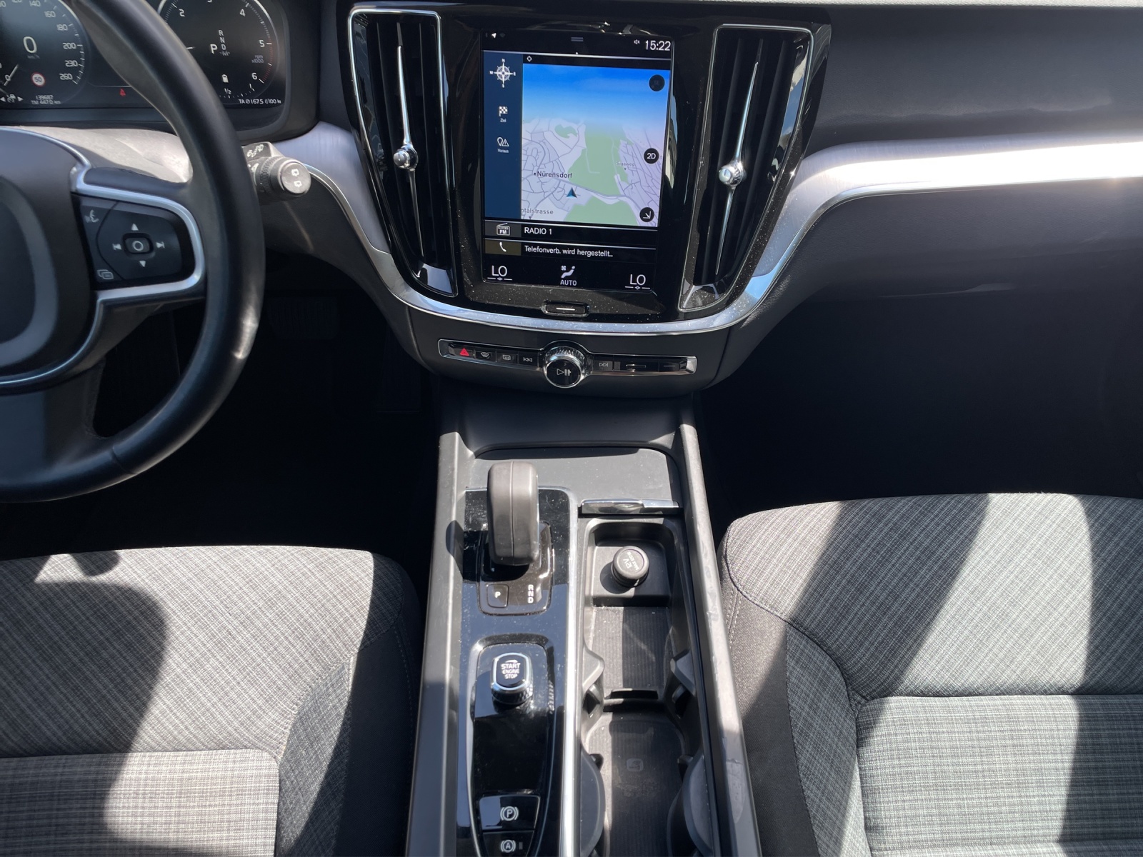 VOLVO V60 B4 Diesel Mild Hybrid Core Geartronic-image-14