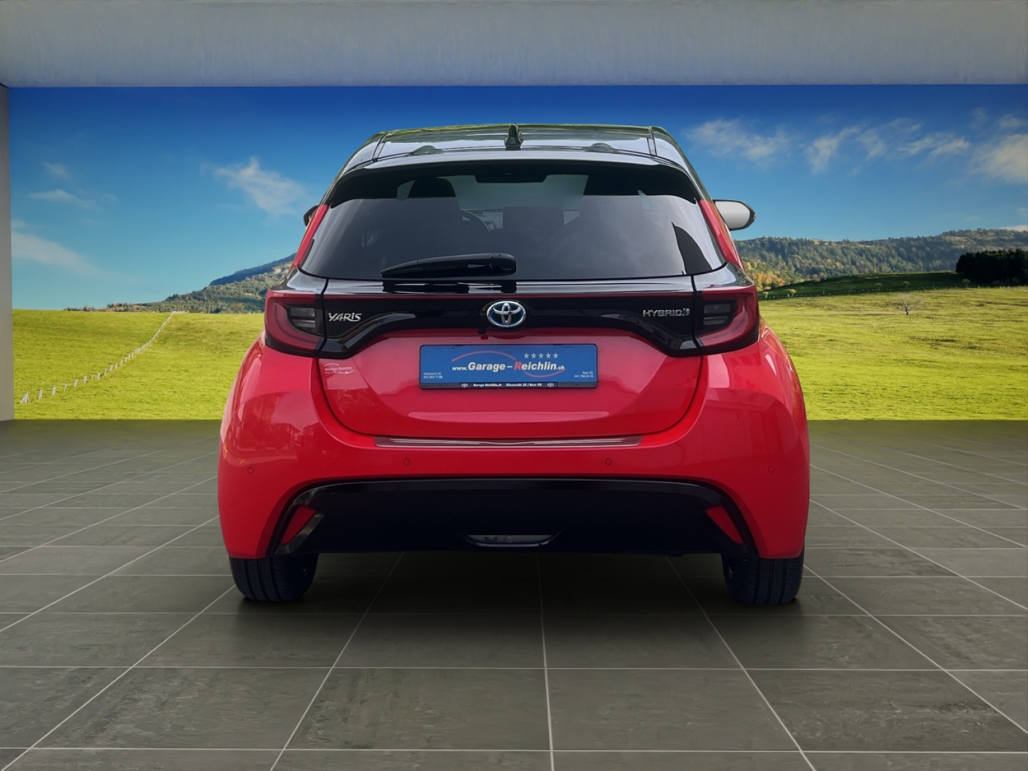 TOYOTA Yaris 1.5 VVT-i HSD Premiere Edition-image-3
