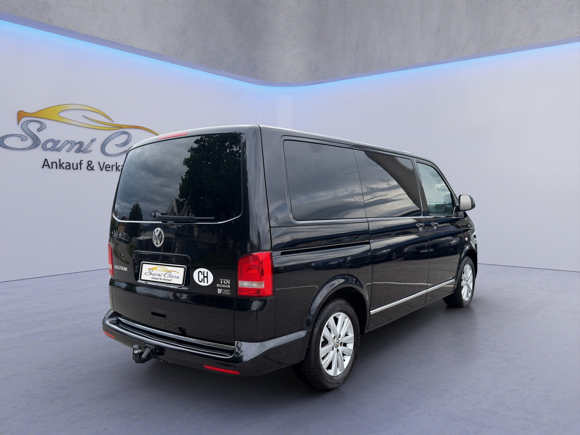 VW T5 Multivan 2.0 Bi-TDI CR Highline 4Motion DSG-image-2