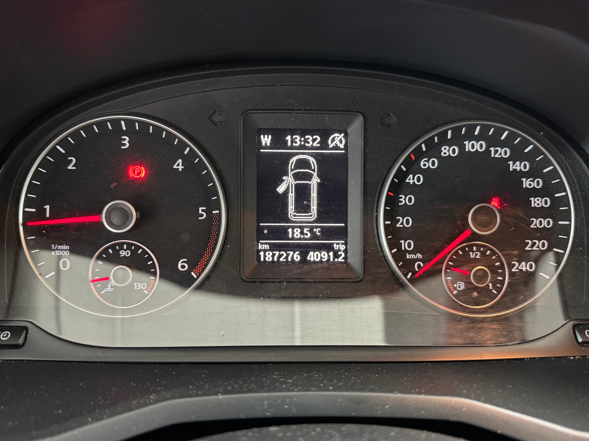 VW Caddy 2.0 TDI Family Beach-image-14