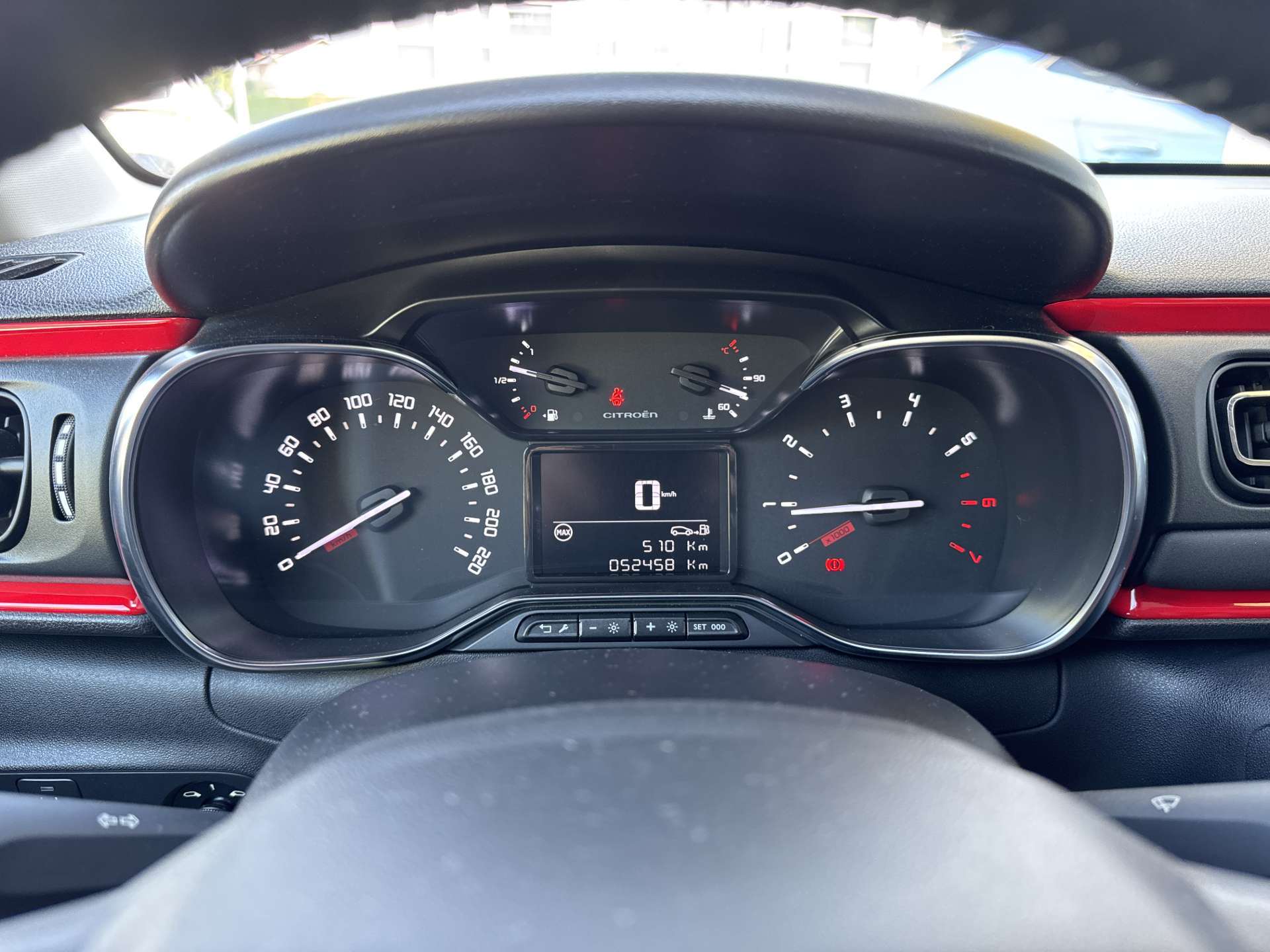 CITROEN C3 1.2i PureTech Shine Top-Preis-image-11