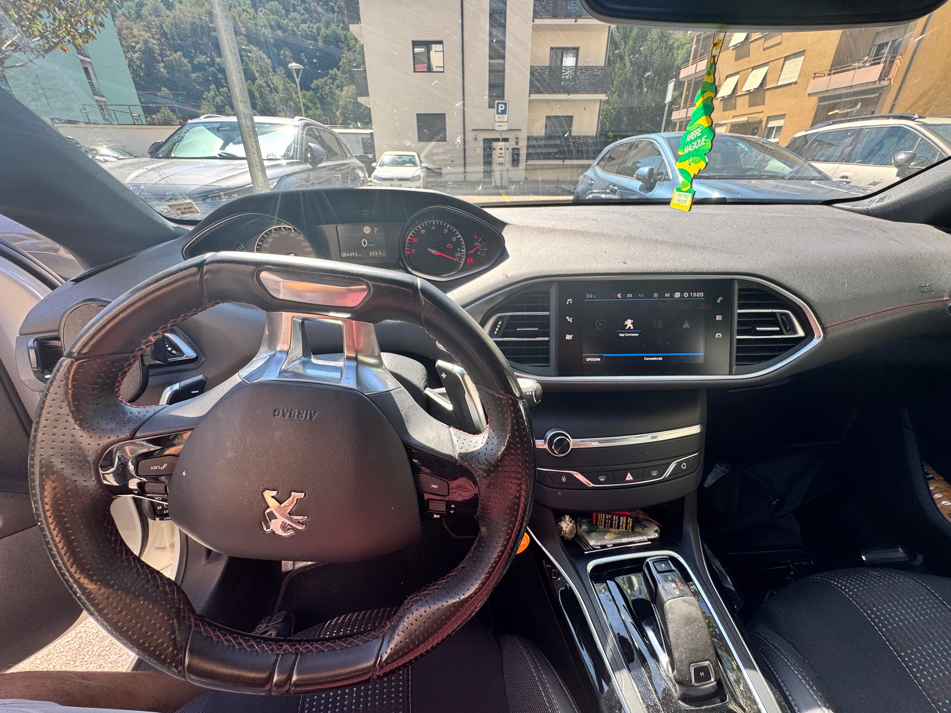 PEUGEOT 1.2 PureTech 130 GT Line S/S-image-2