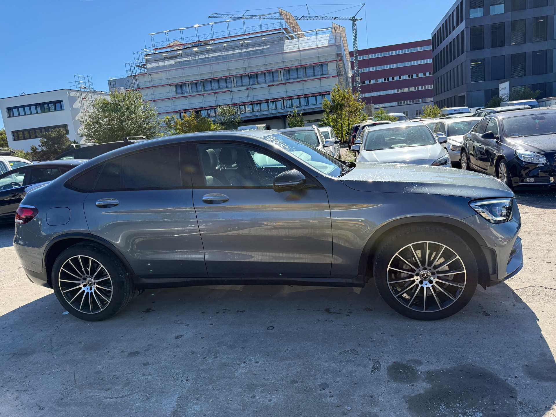 MERCEDES-BENZ GLC Coupé 200 AMG Line 4Matic 9G-Tronic-image-5