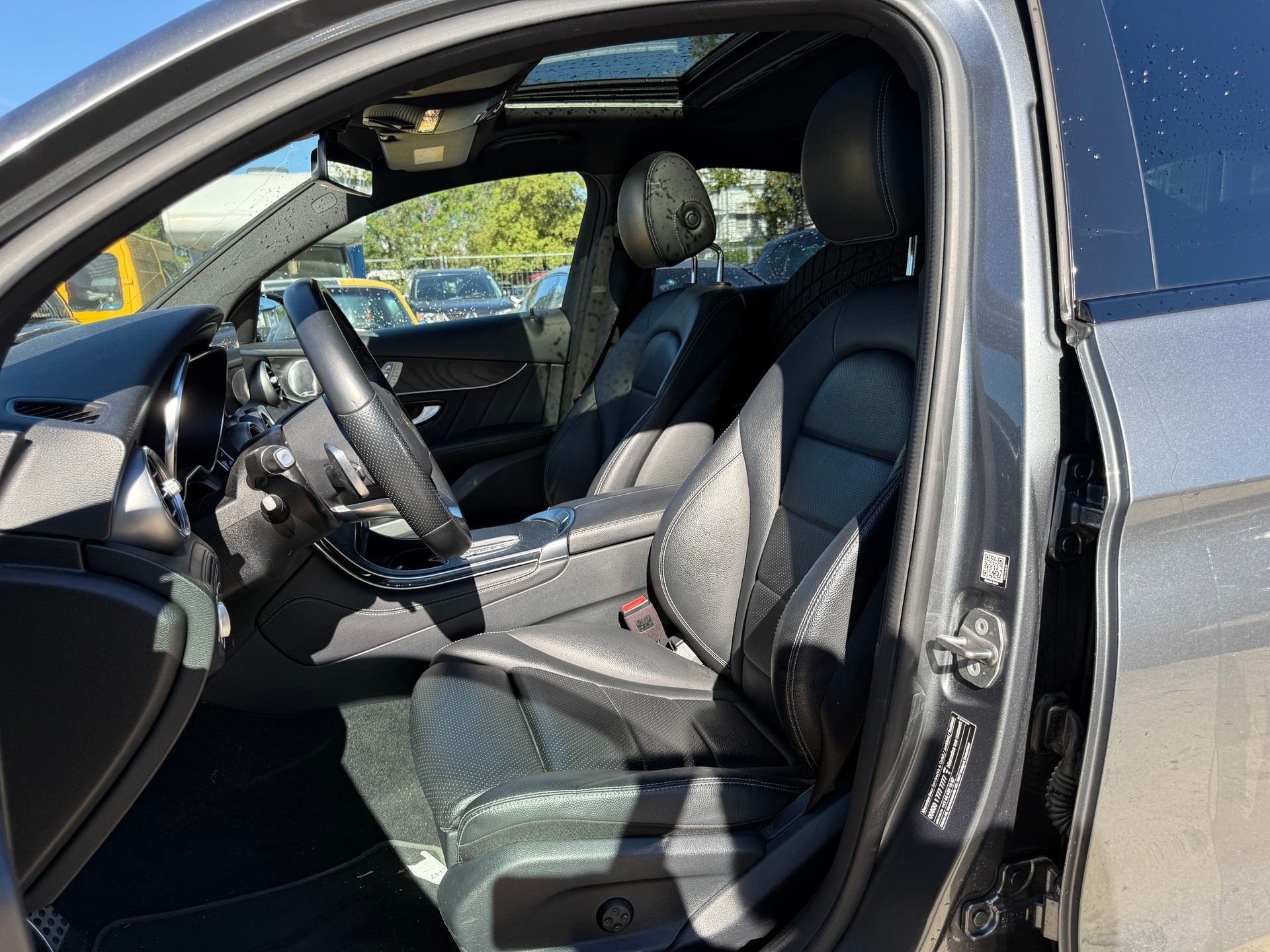 MERCEDES-BENZ GLC Coupé 200 AMG Line 4Matic 9G-Tronic-image-10