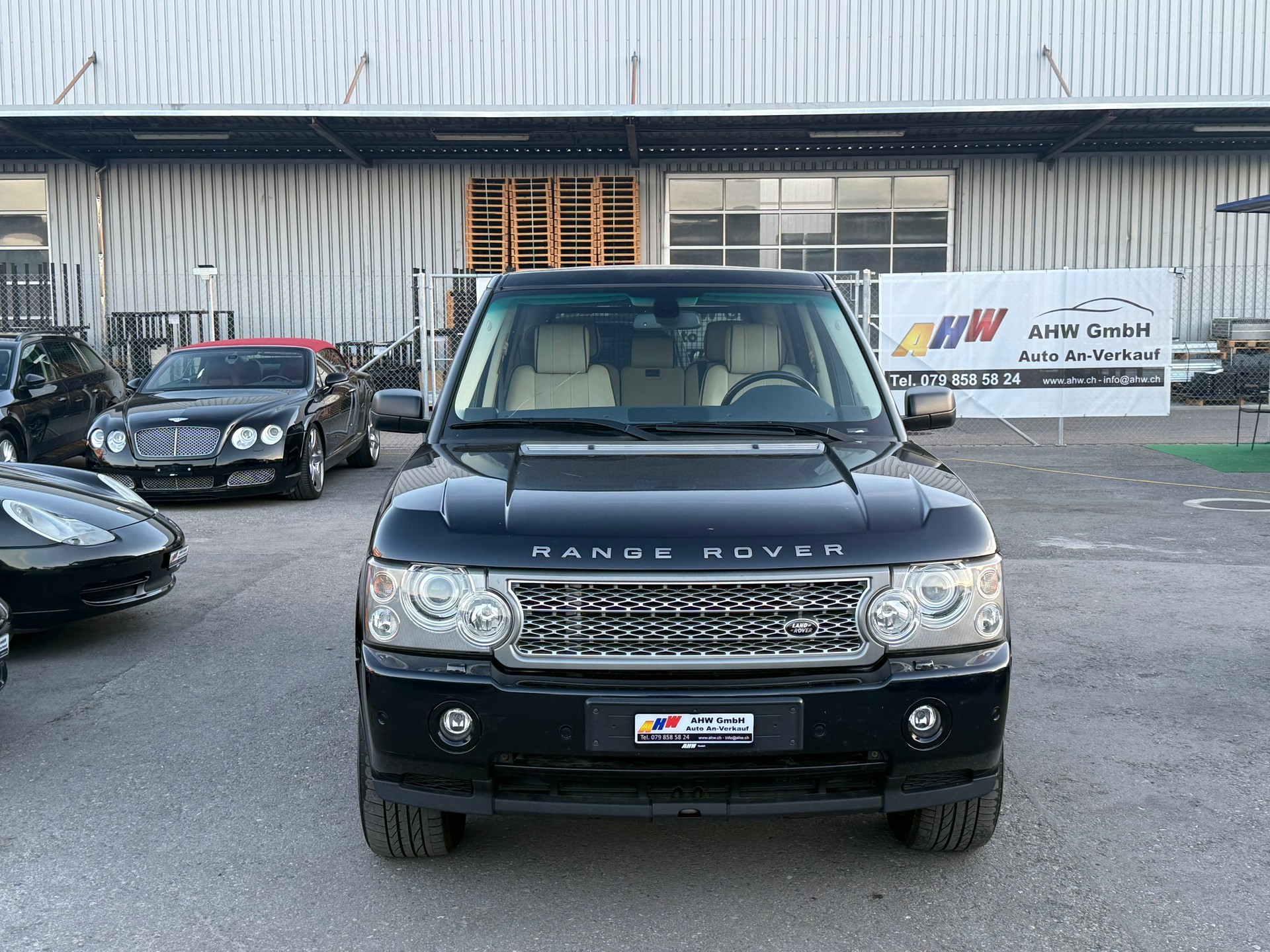LAND ROVER Range Rover 4.2 V8 SC Automatic / Frisch ab MFK & Service / Rear Seat Entertainment / harman/kardon / Schiebedach Facelift-image-1